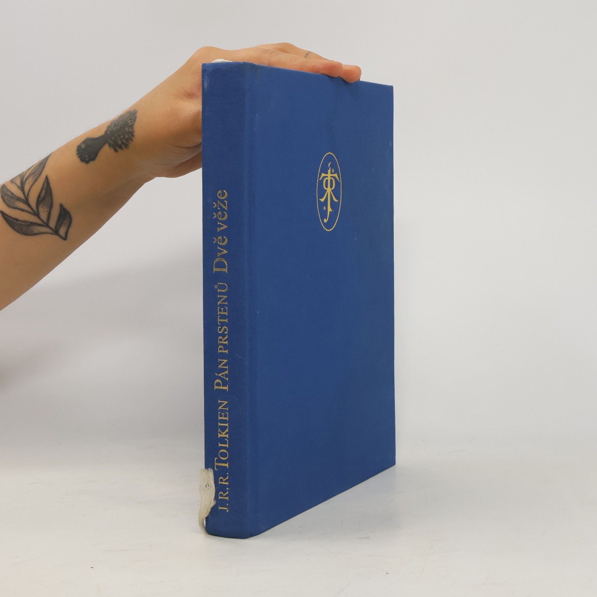 J. R. R. Tolkien Pán prstenů. Dvě věže