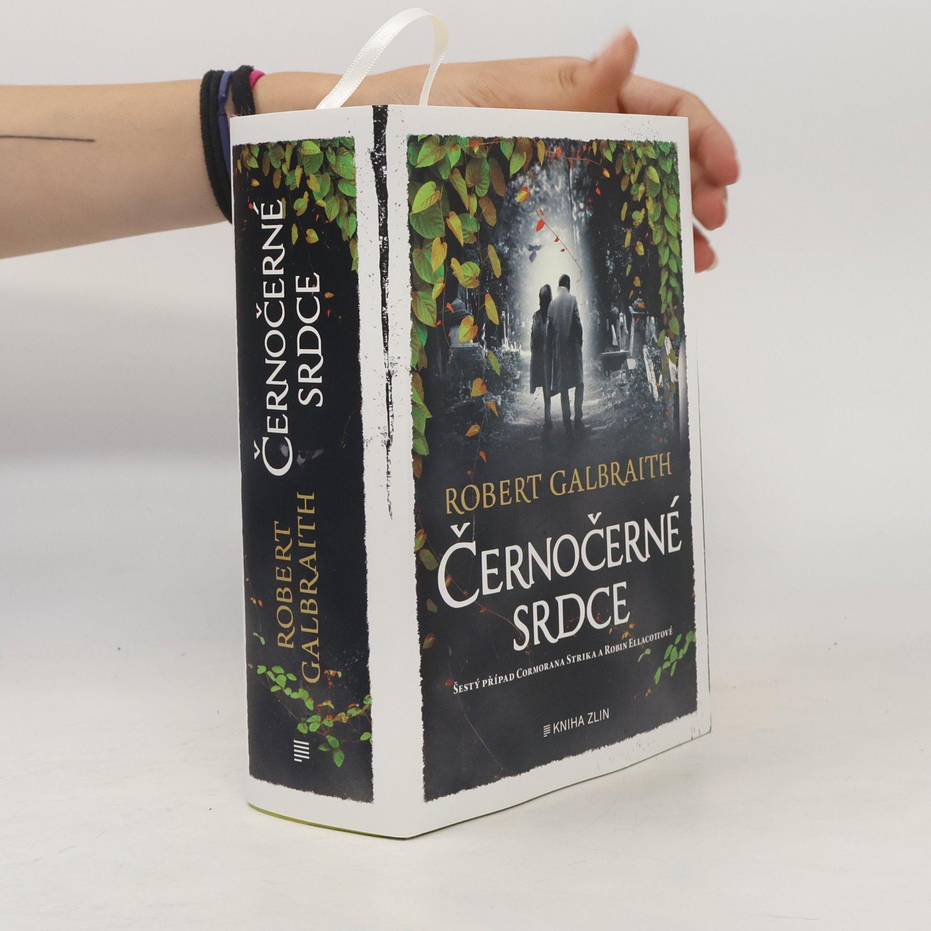 J. K. Rowling Černočerné srdce