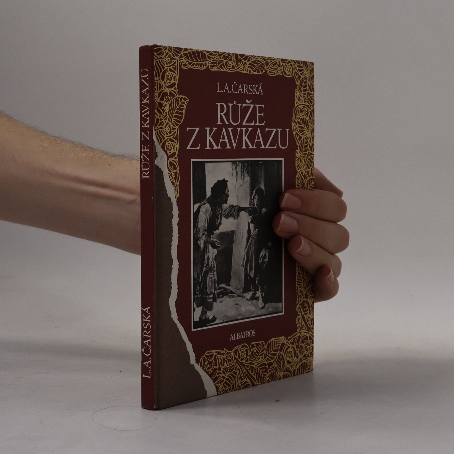 Lidija Aleksejevna Čarská Růže z Kavkazu. Dívčí román
