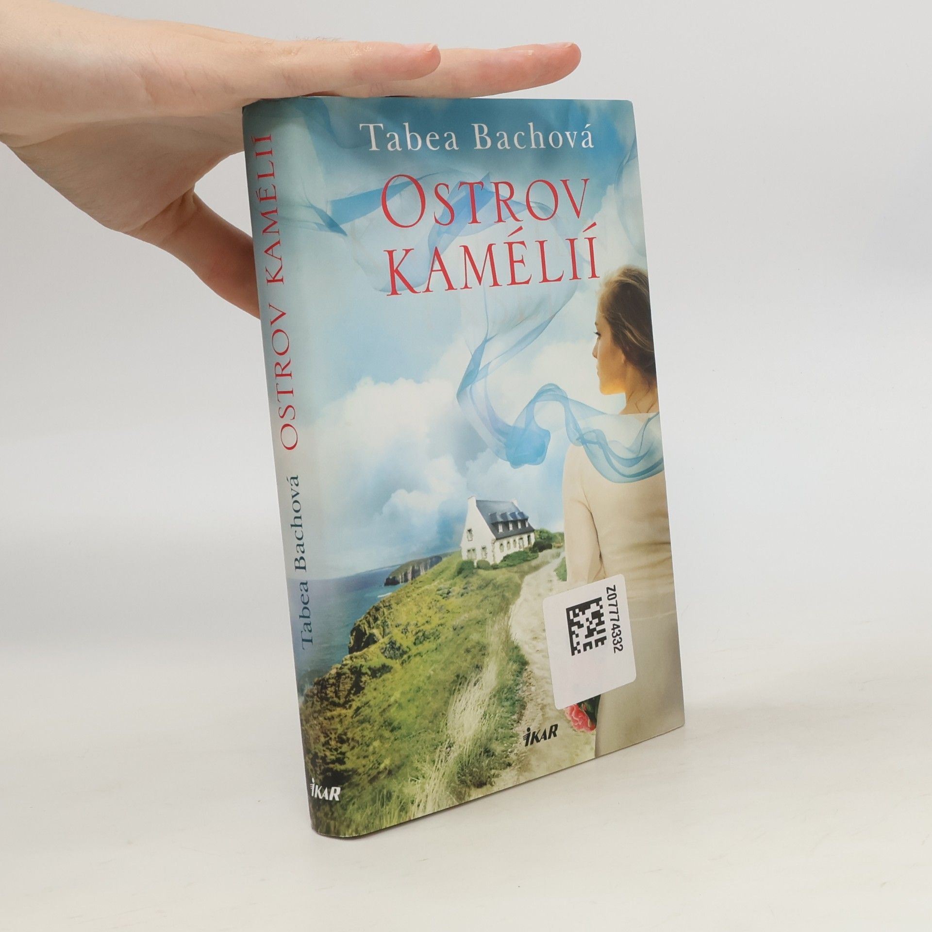 Tabea Bach Ostrov kamélií