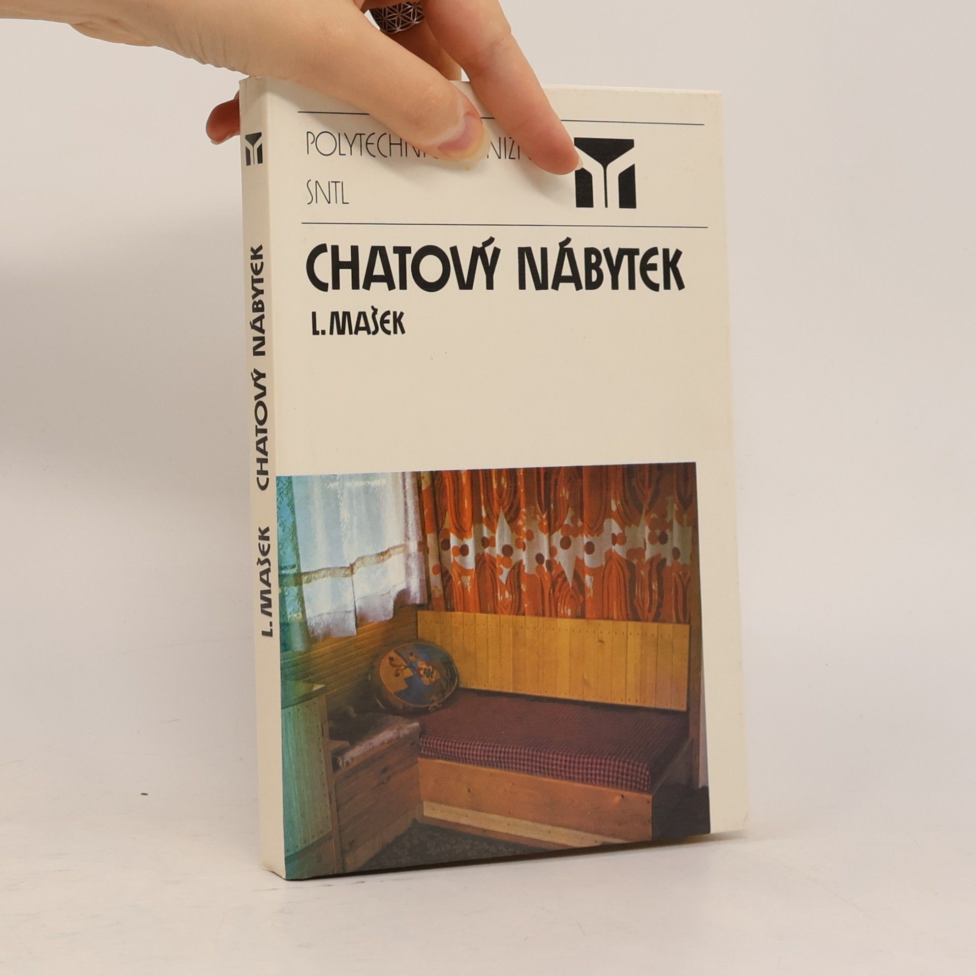 Chatový nábytek