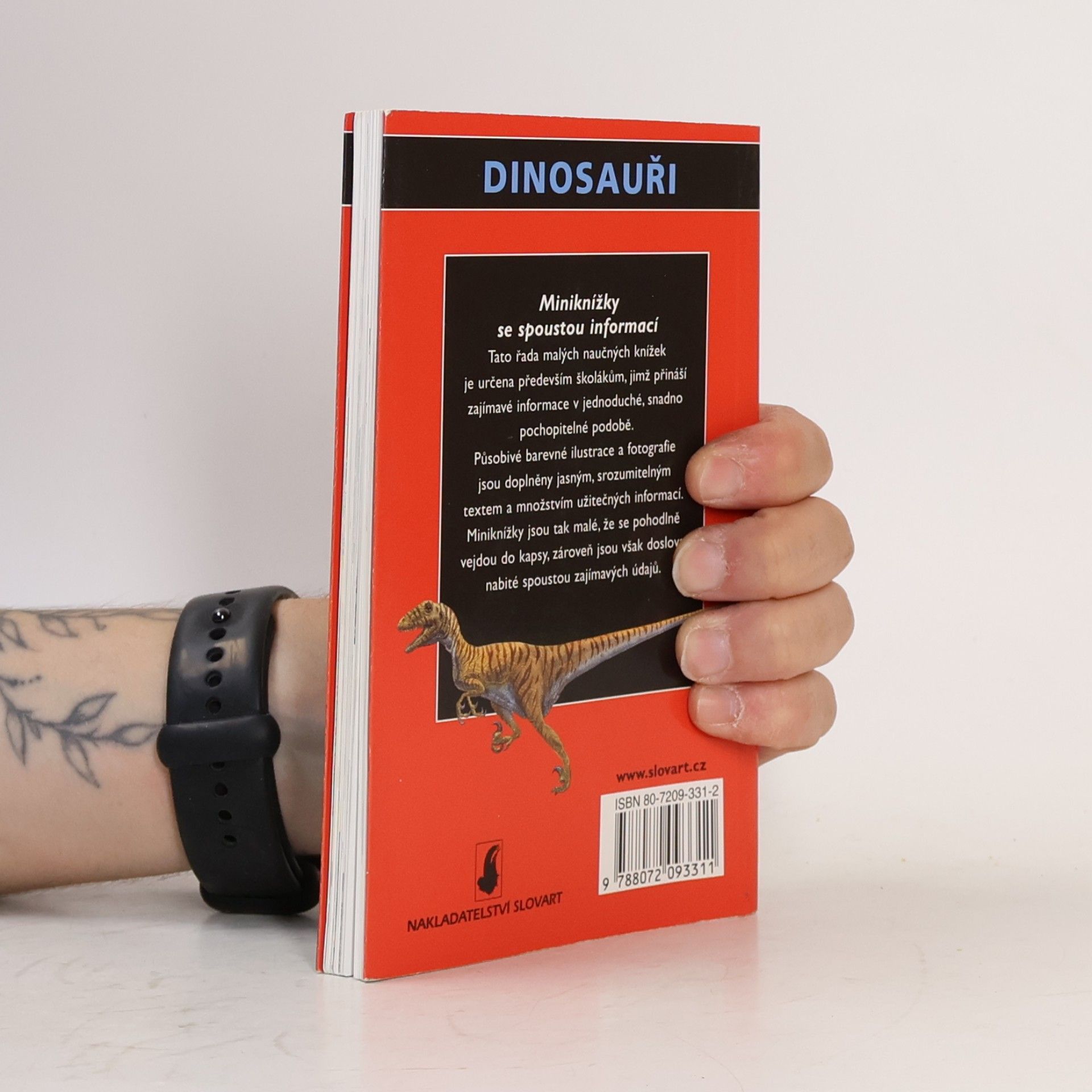 Sue Nicholson Dinosauři