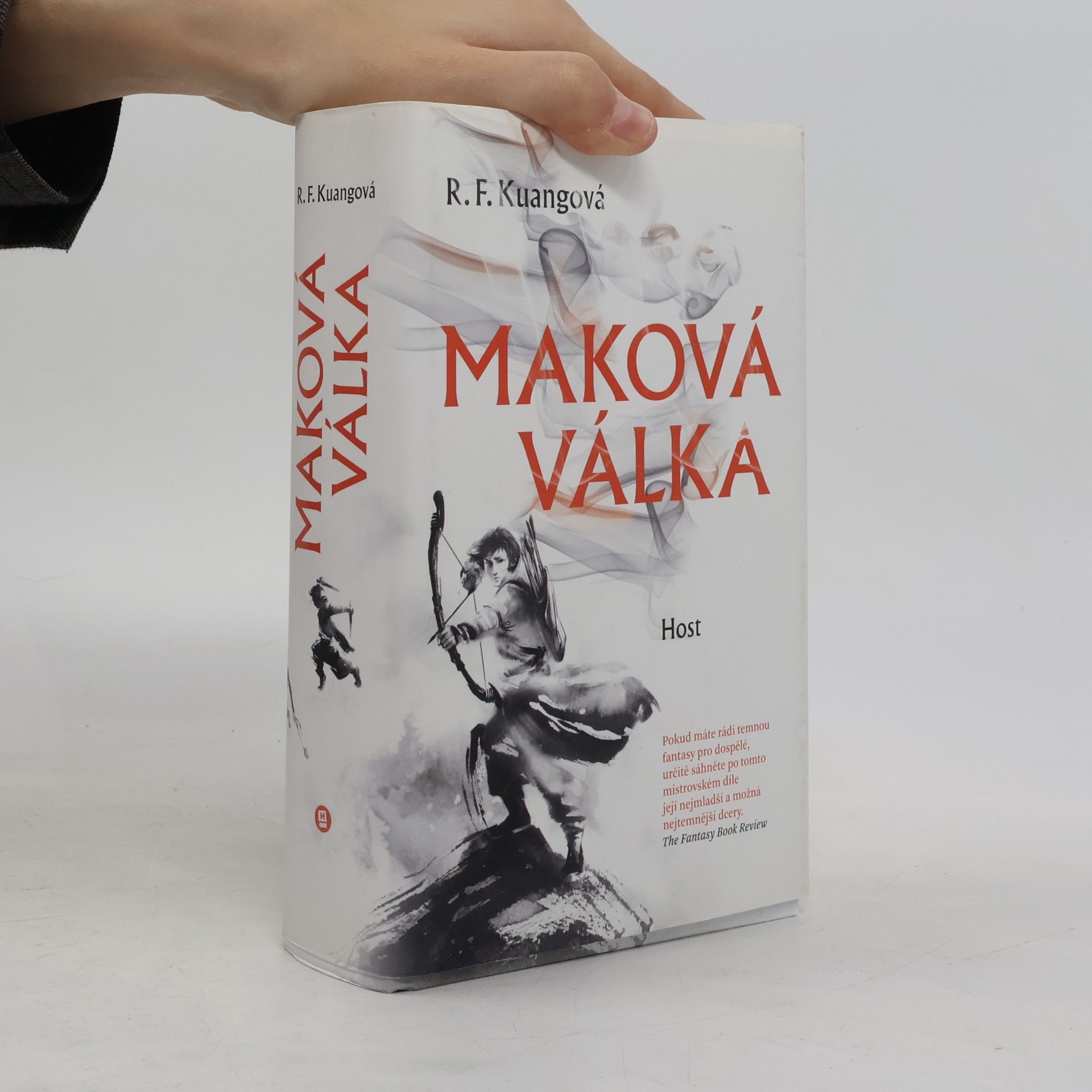 Rebecca Kuang Maková válka