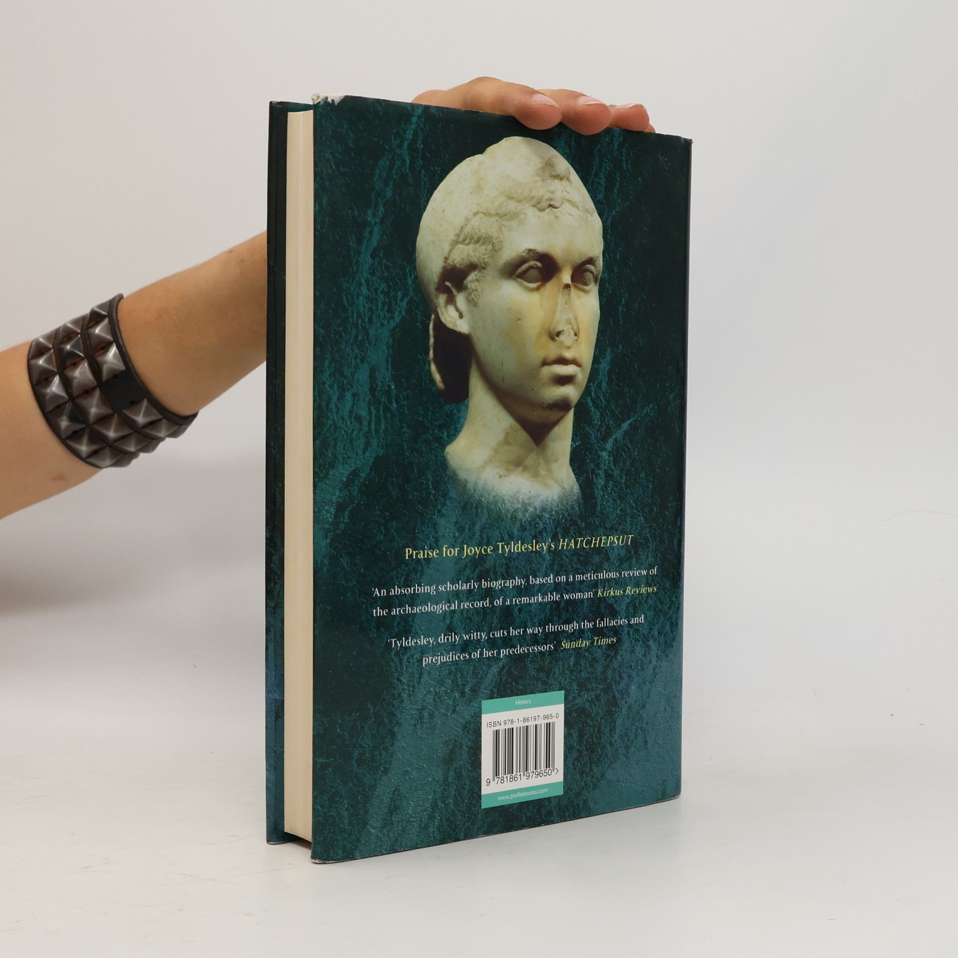 Joyce A. Tyldesley Cleopatra