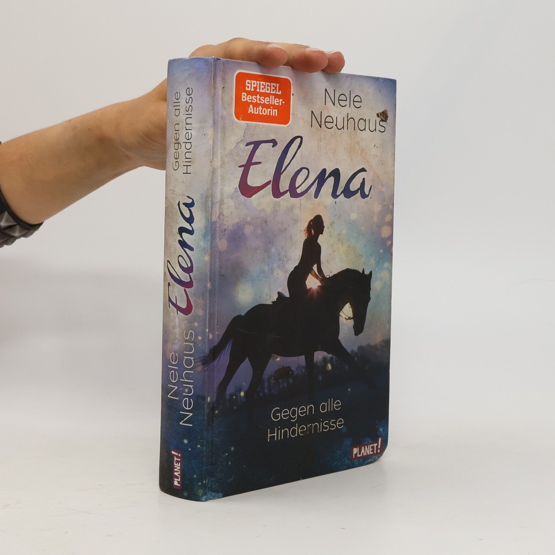 Nele Neuhaus Elena. Gegen alle Hindernisse