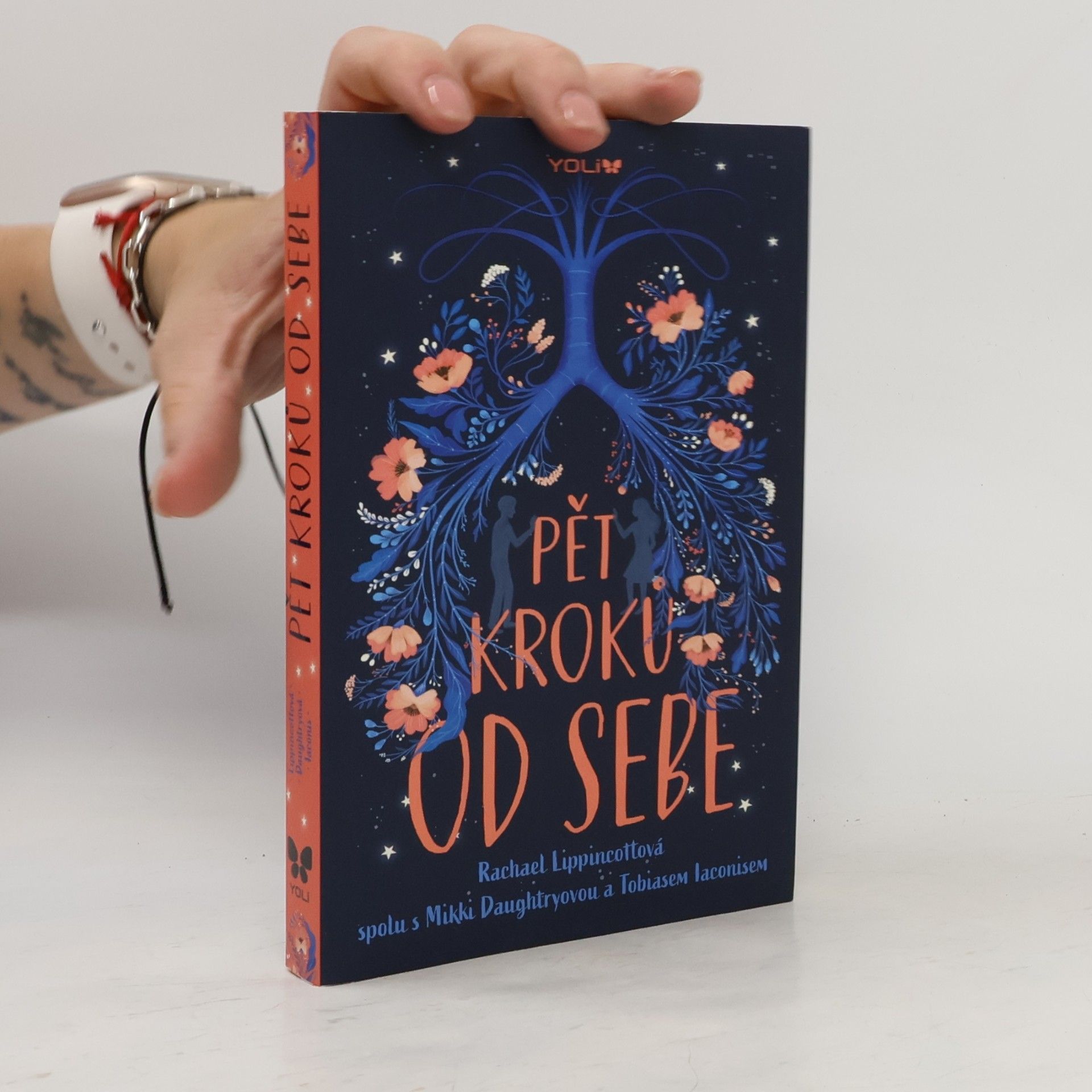 Rachael Lippincott Pět kroků od sebe
