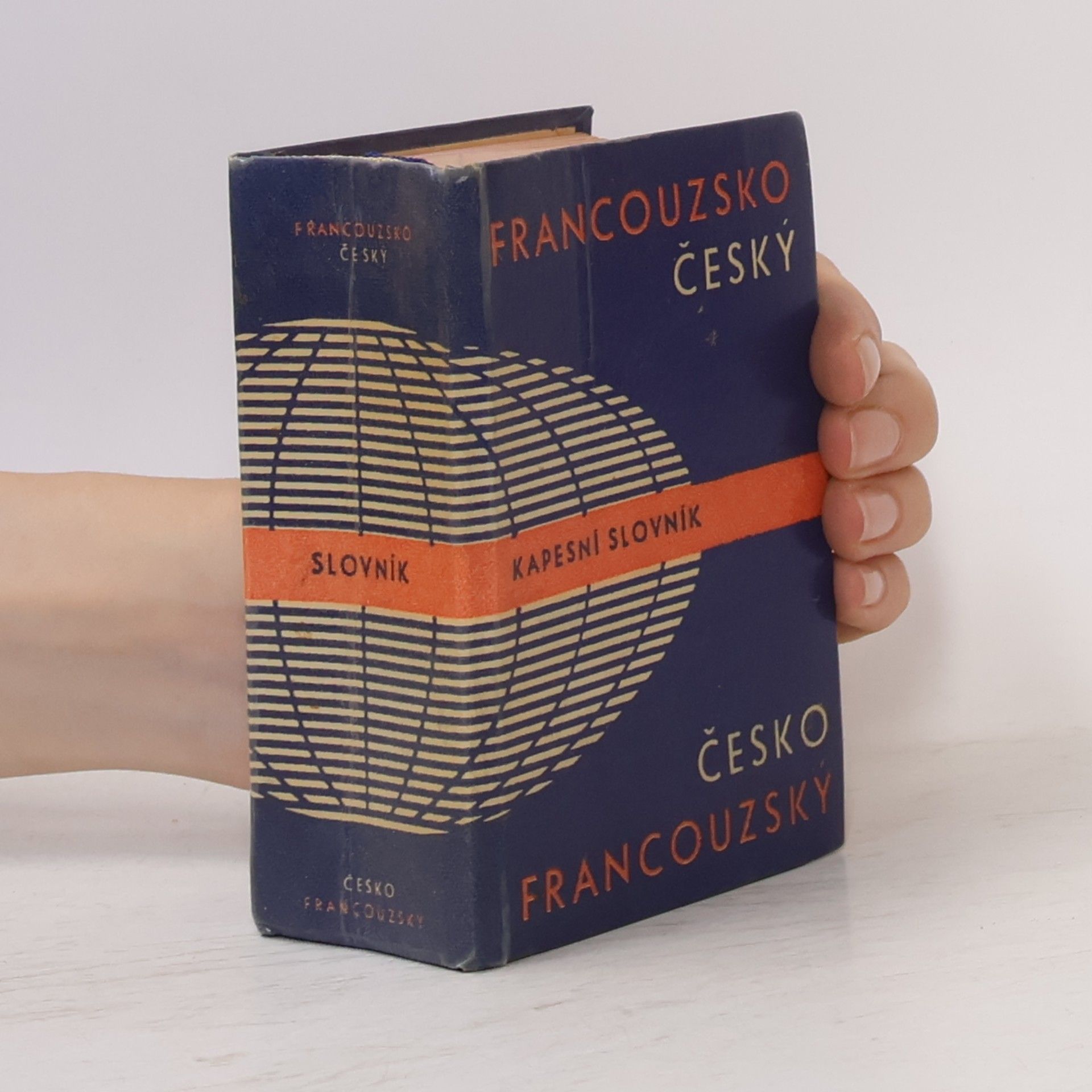 Vladimír Smolák Francouzsko-český a česko-francouzský kapesní slovník