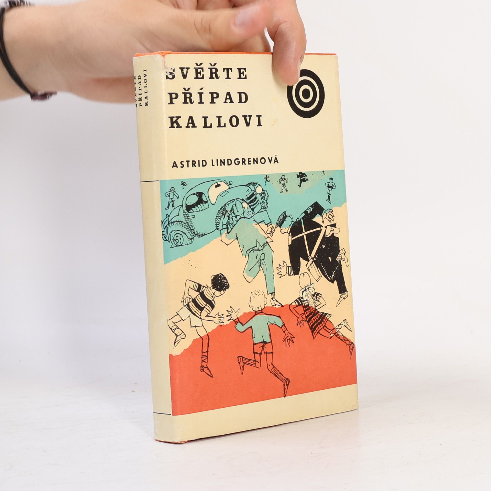 Astrid Lindgren Svěřte případ Kallovi
