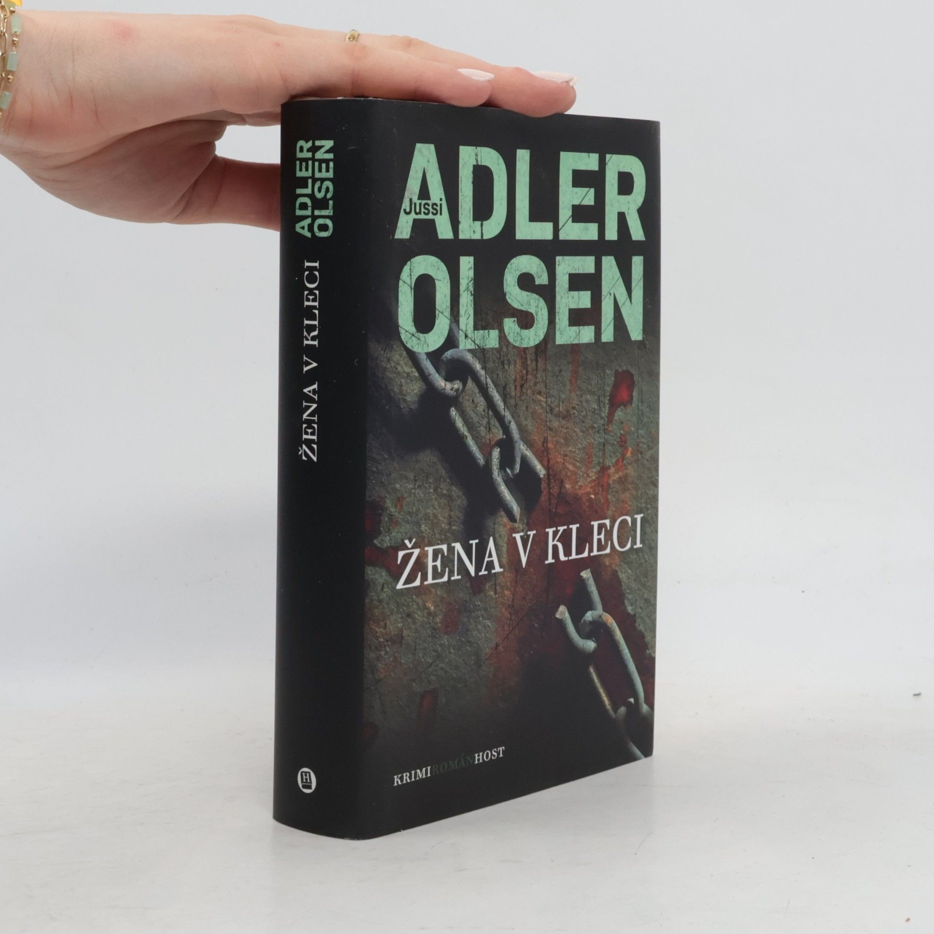 Jussi Adler Olsen Žena v kleci