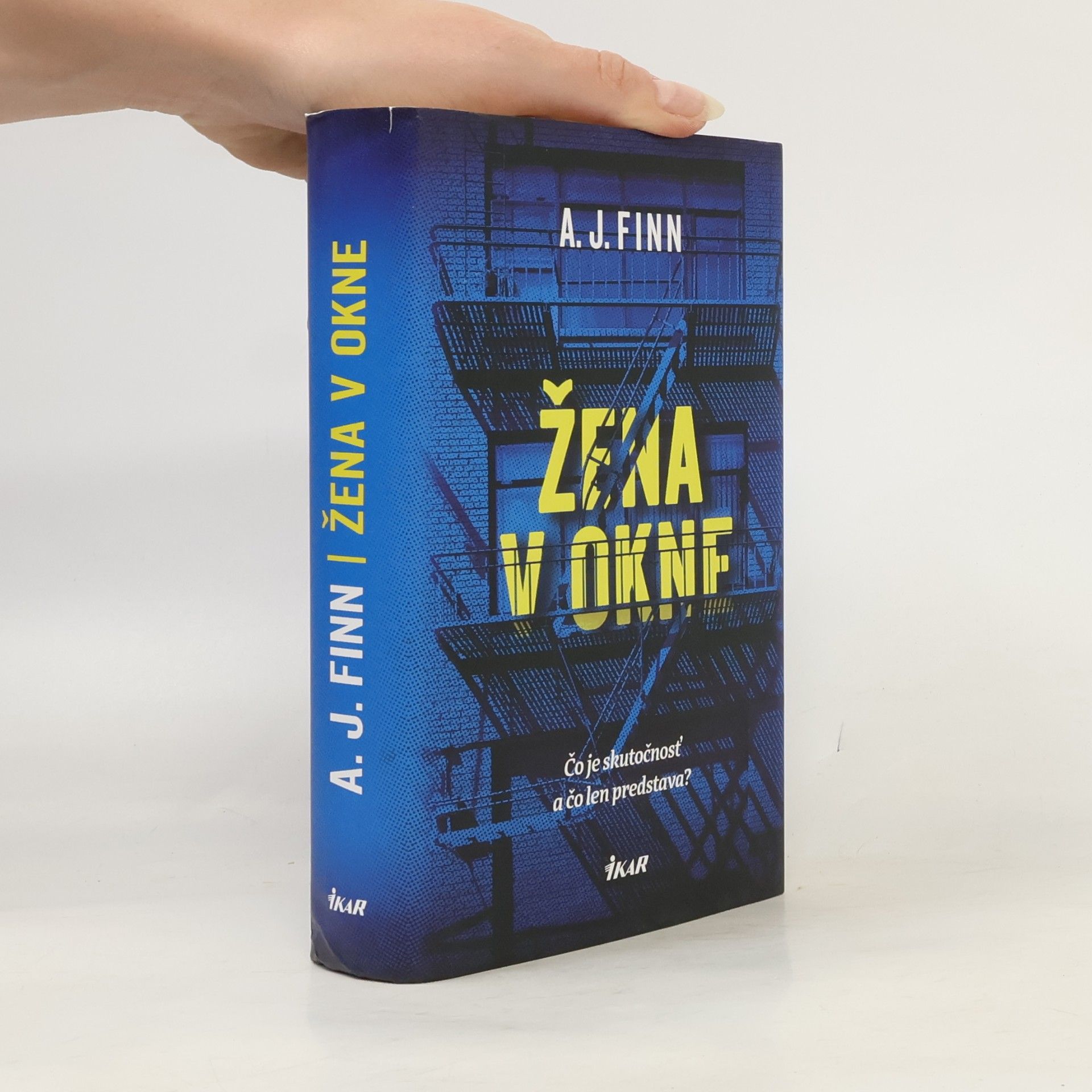 A. J. Finn Žena v okne