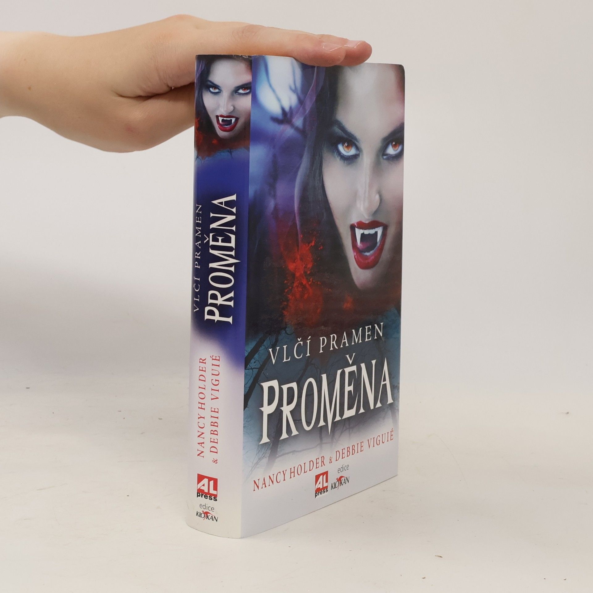 Nancy Holder Vlčí pramen. Proměna