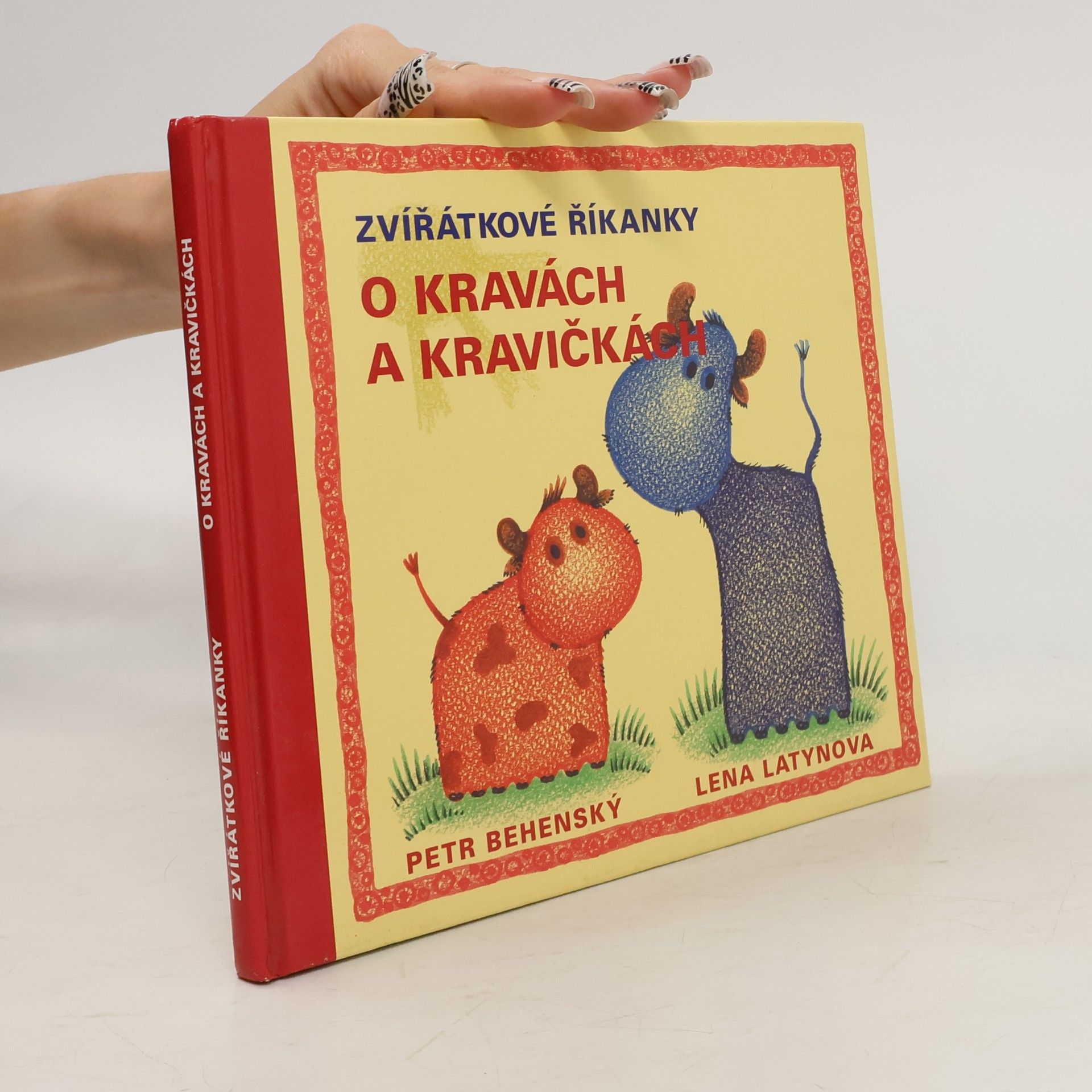 Lena Latynova O kravách a kravičkách: Zvířátkové říkanky