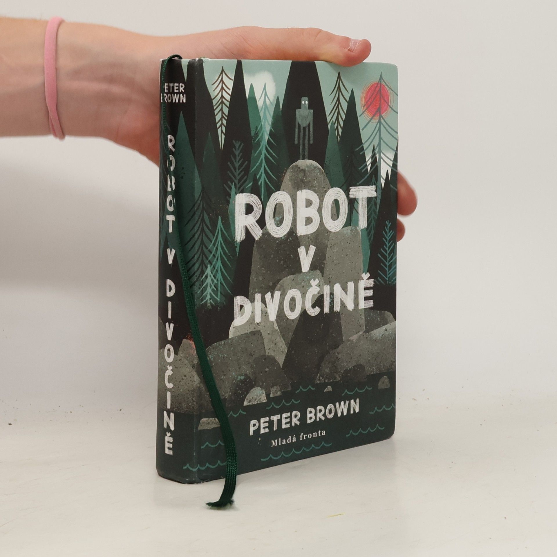 Peter Brown Robot v divočině