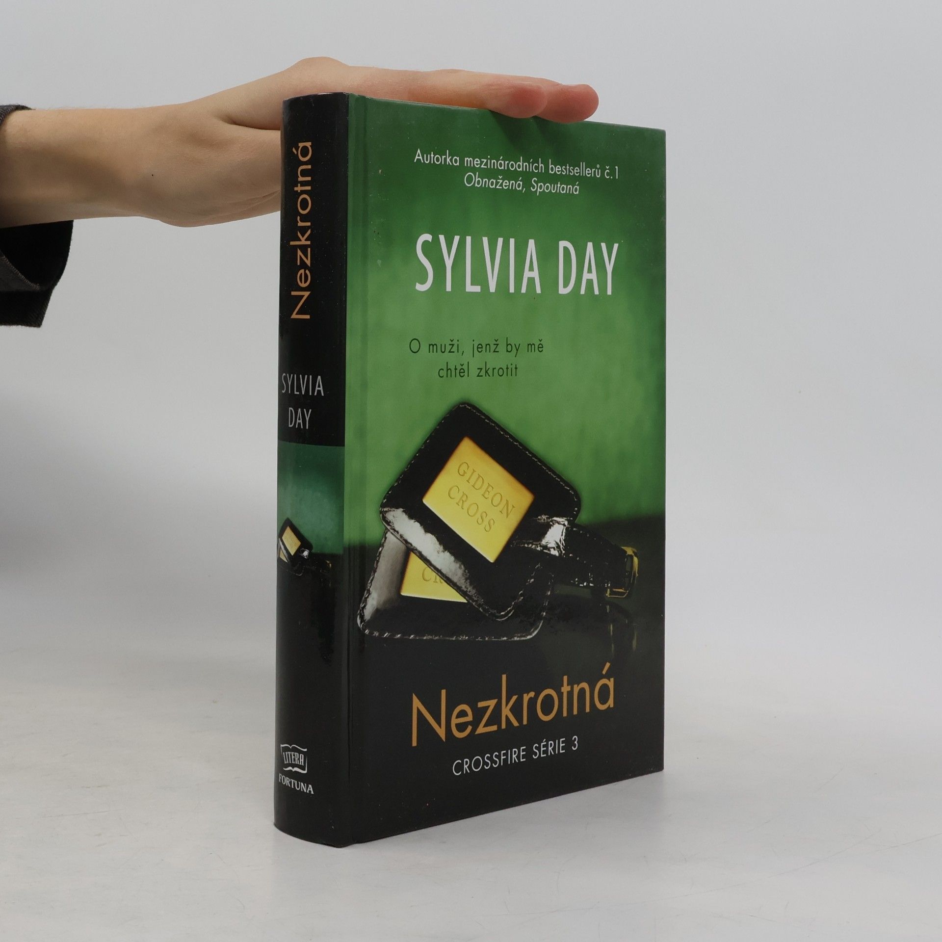 Sylvia Day Nezkrotná