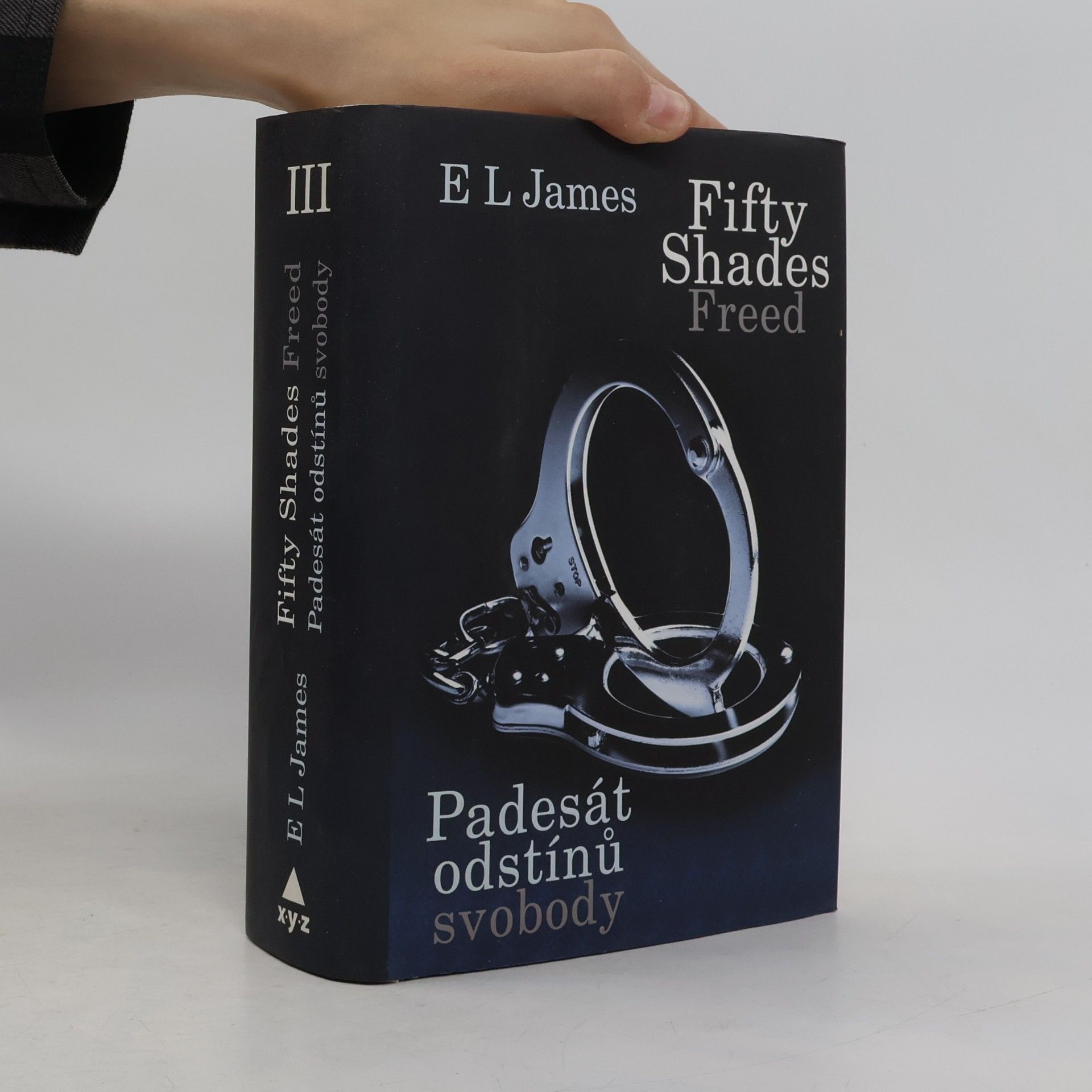 E L James Padesát odstínů svobody