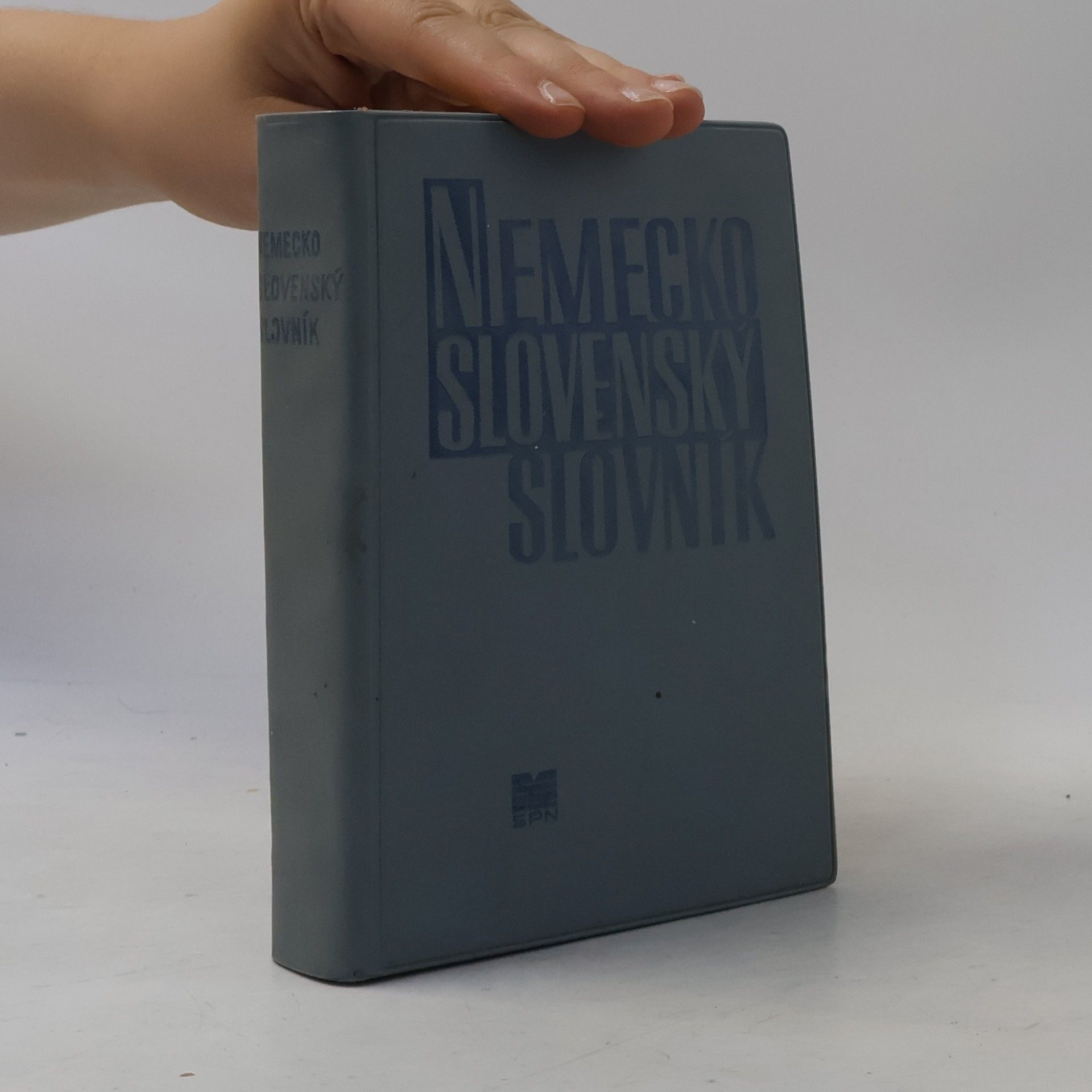 Artúr Sandany Nemecko-slovenský slovník