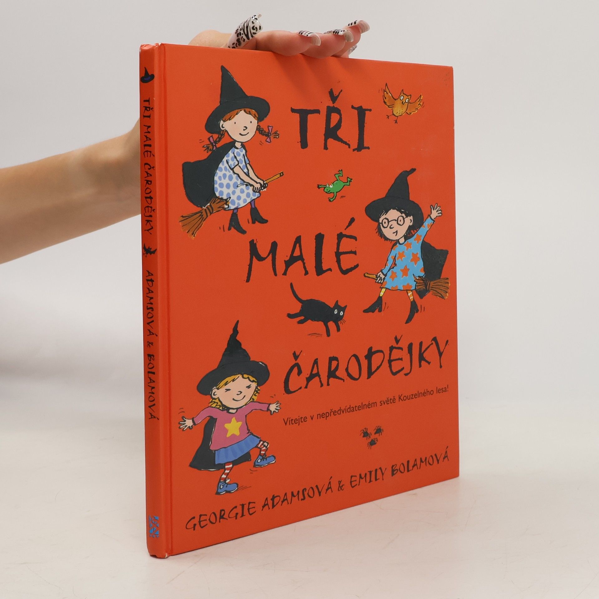 Georgie Adams Tři malé čarodějky