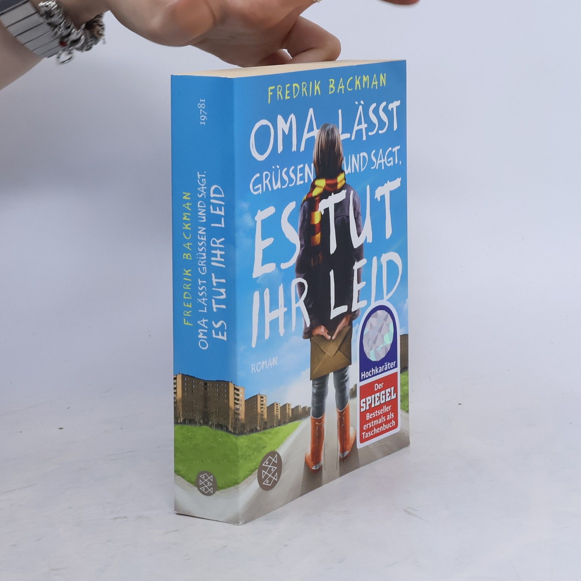 Fredrik Backman Oma lässt grüßen und sagt, es tut ihr leid