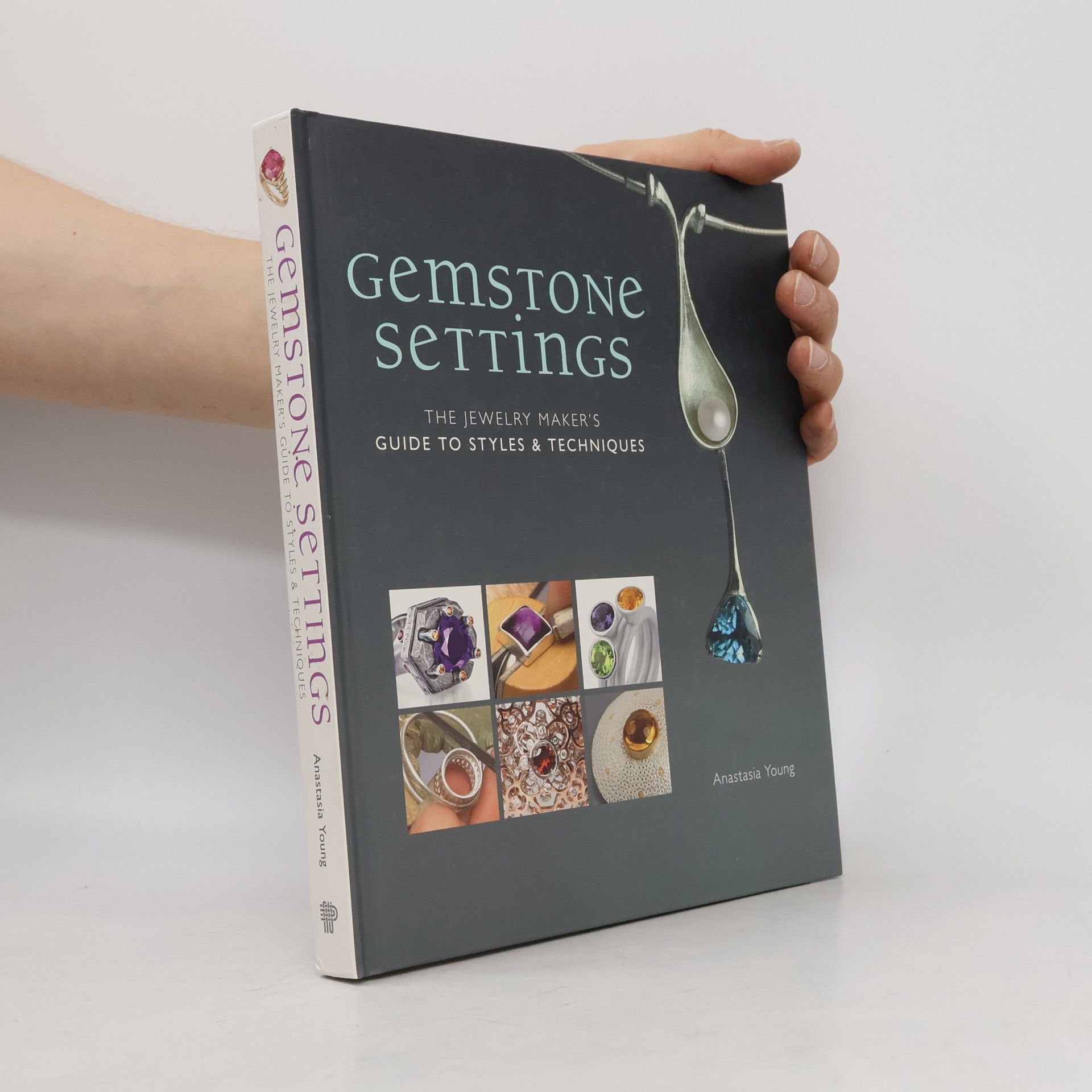 Anastasia Young Gemstone Settings