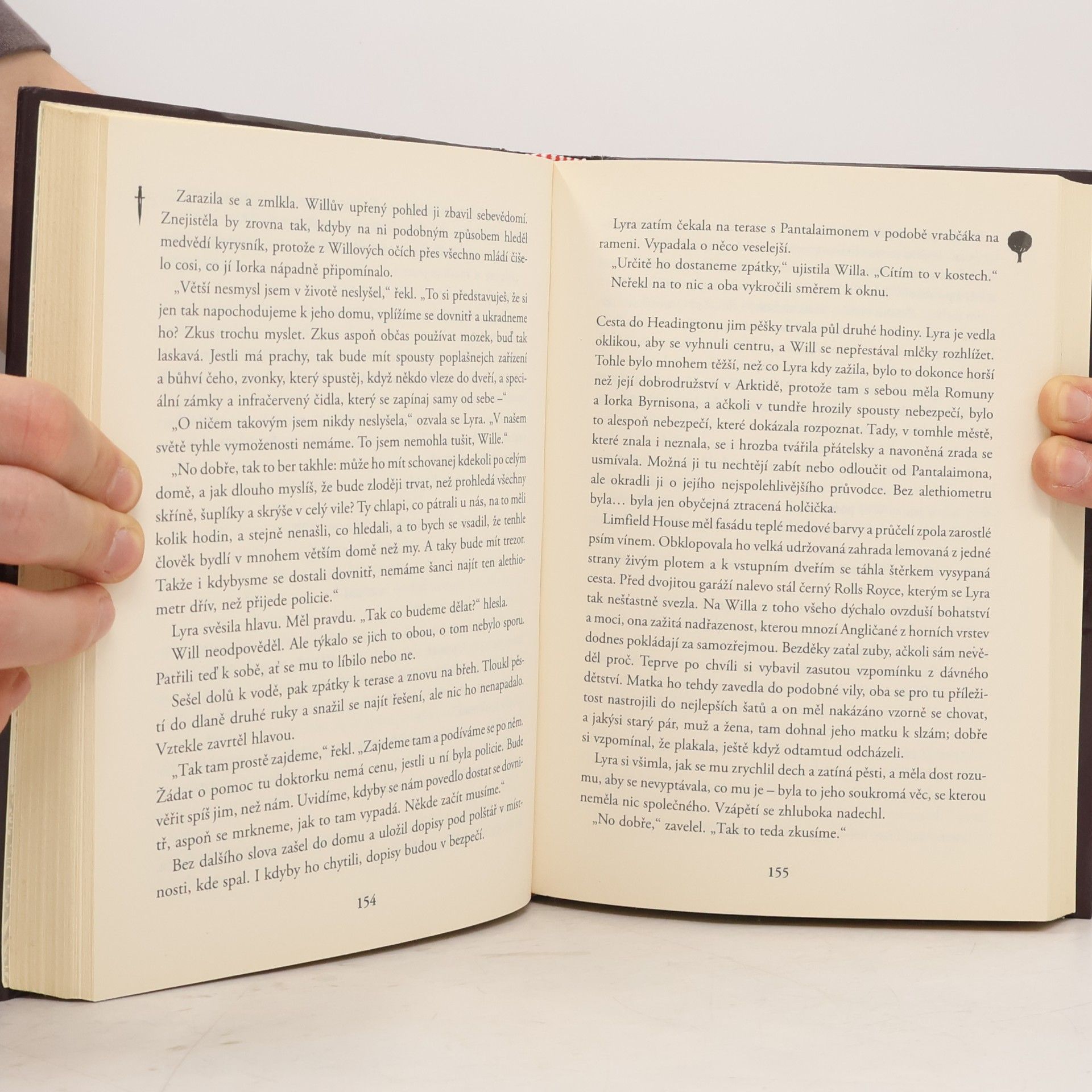 Philip Pullman Jeho temné esence. Jedinečný nůž. II. díl