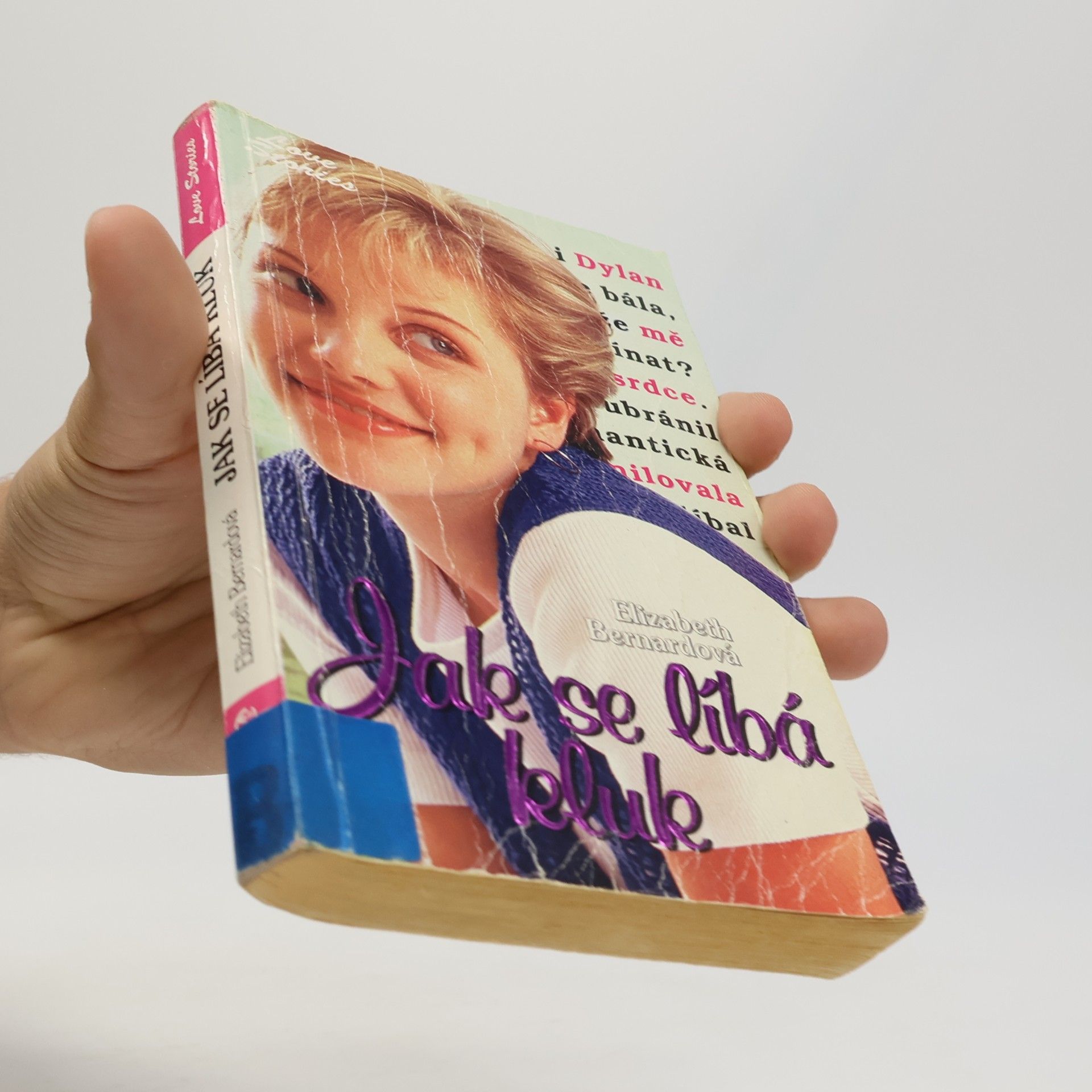 Elizabeth Bernard Jak se líbá kluk