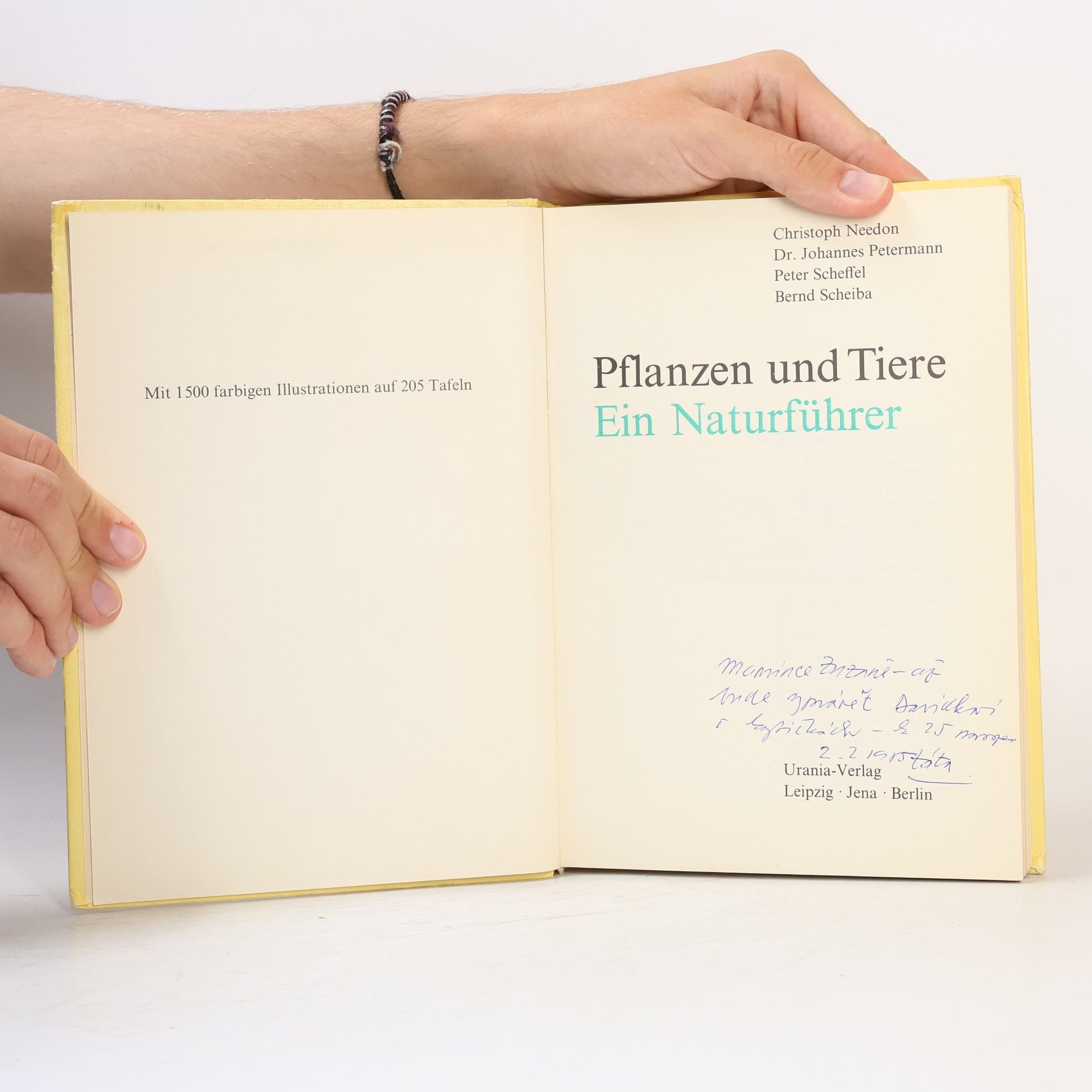 AA.VV. Pflanzen und Tiere. Ein Naturführer