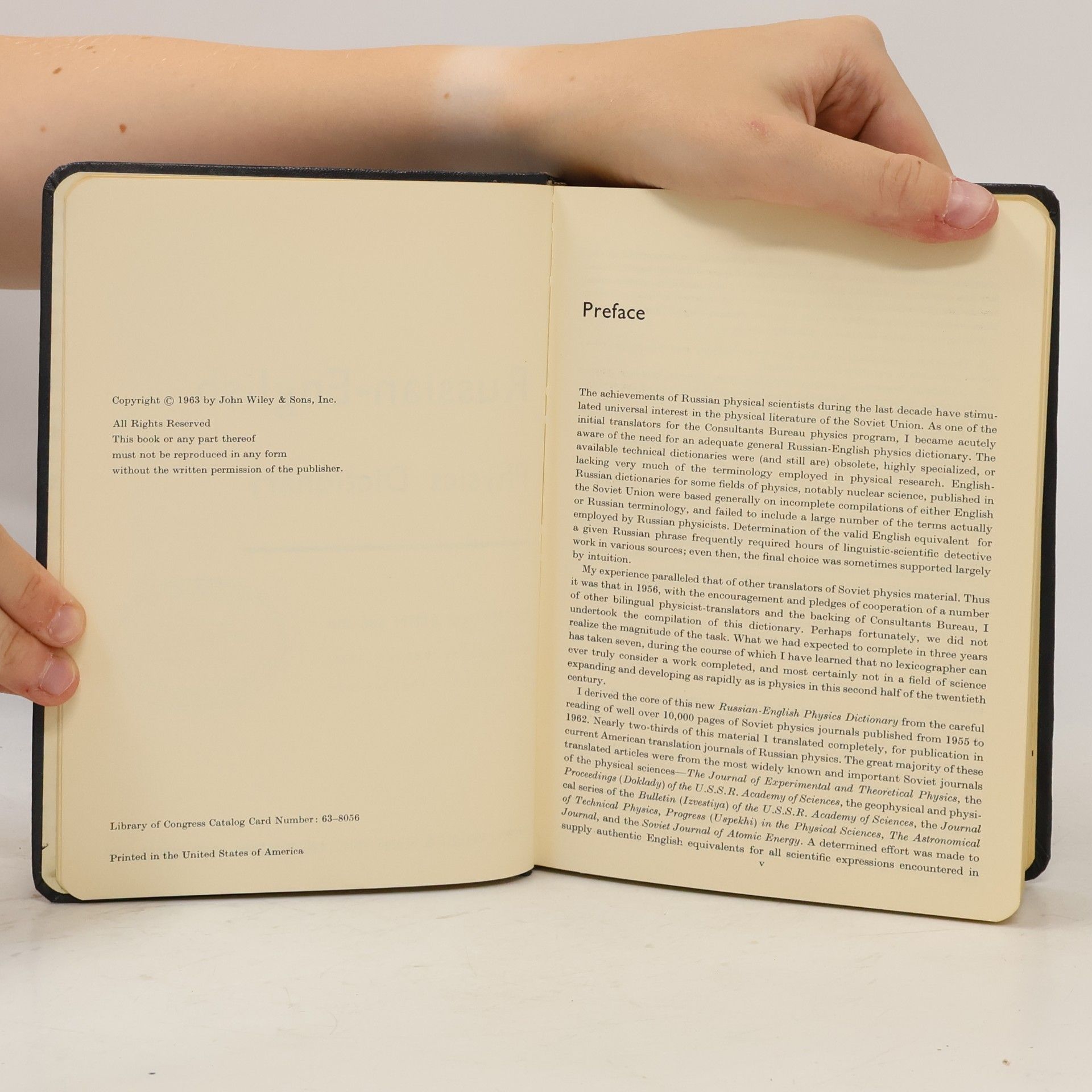 Irving Emin Russian-English Physics Dictionary
