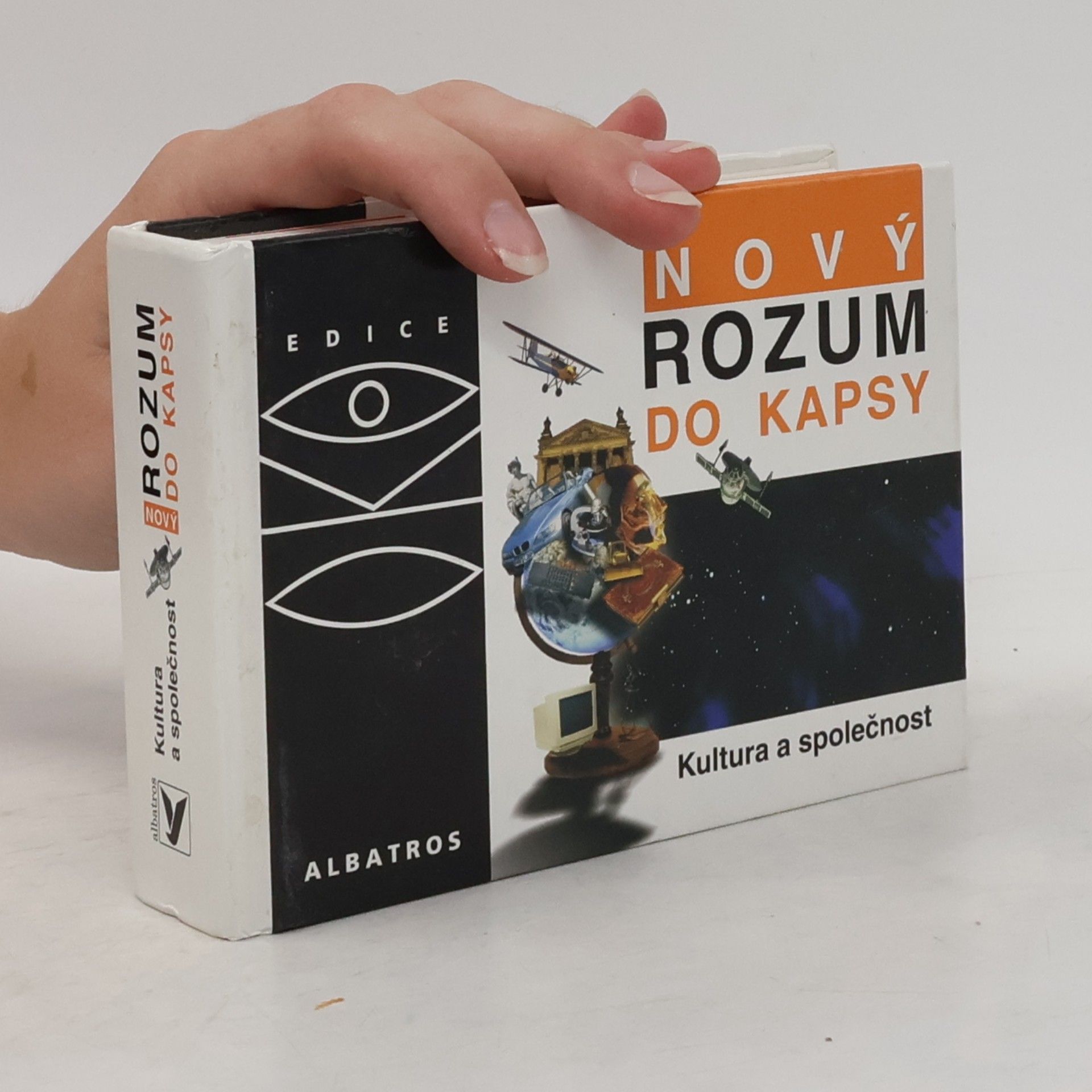 Nový rozum do kapsy. Kultura a společnost