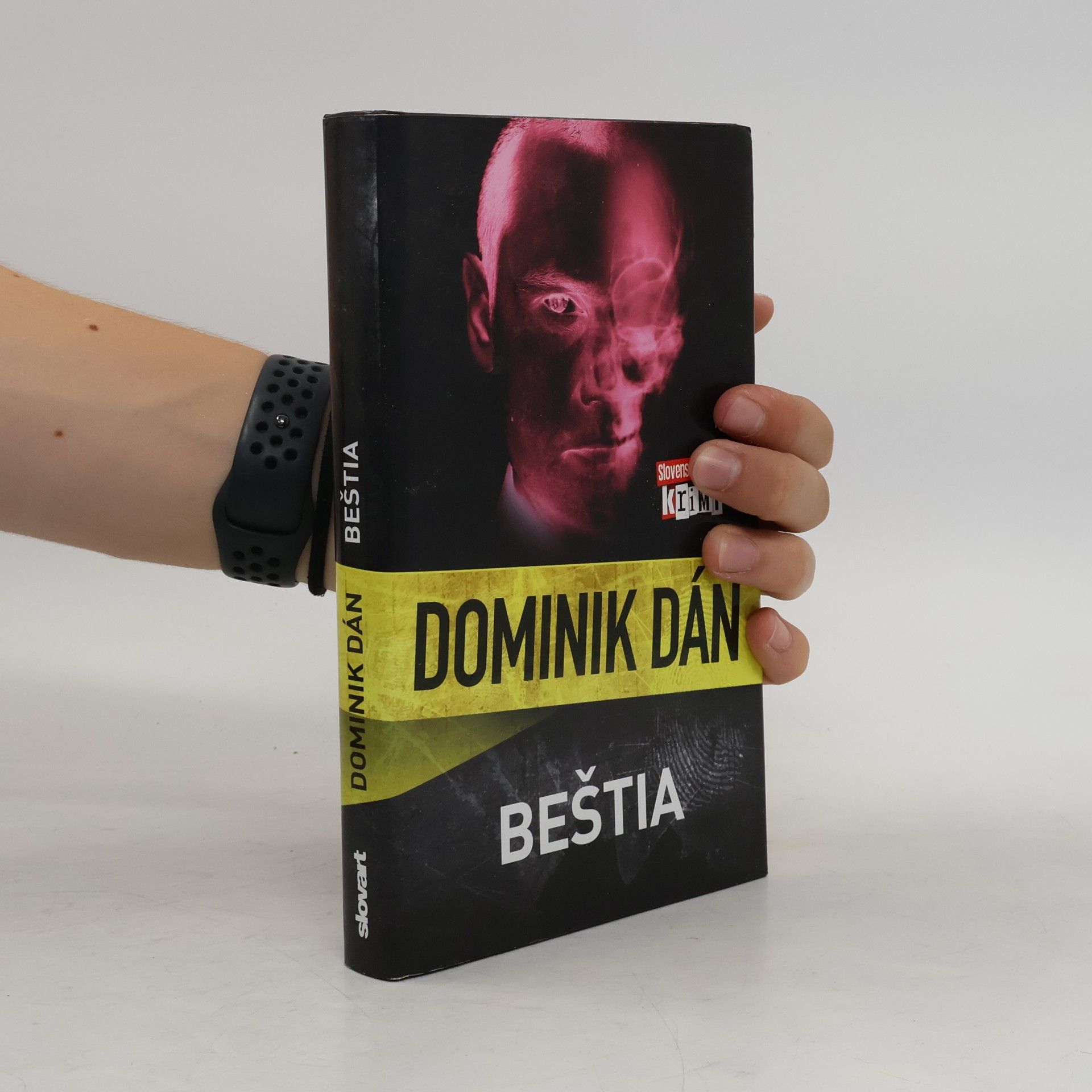 Dominik Dán Beštia