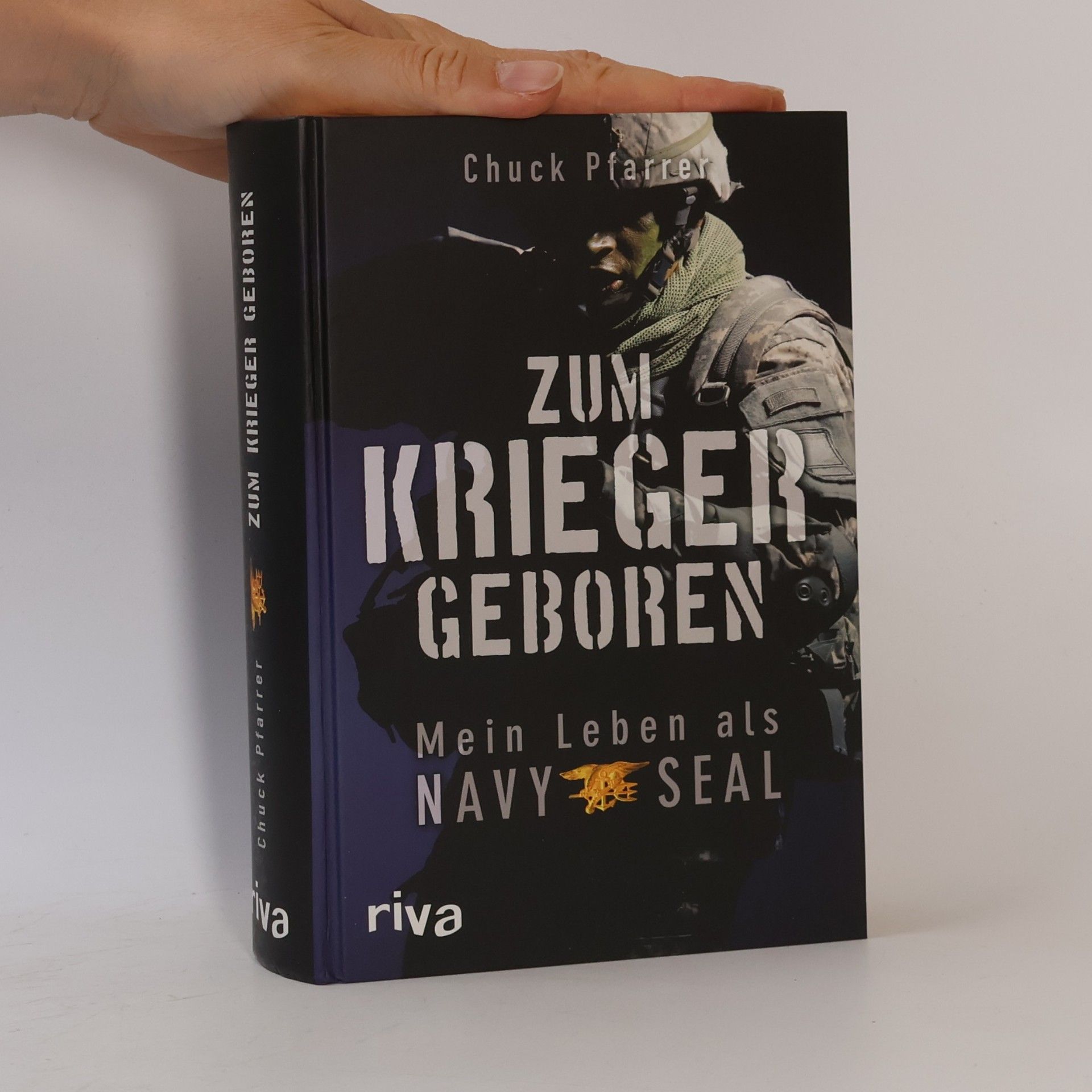 Chuck Pfarrer Zum Krieger geboren