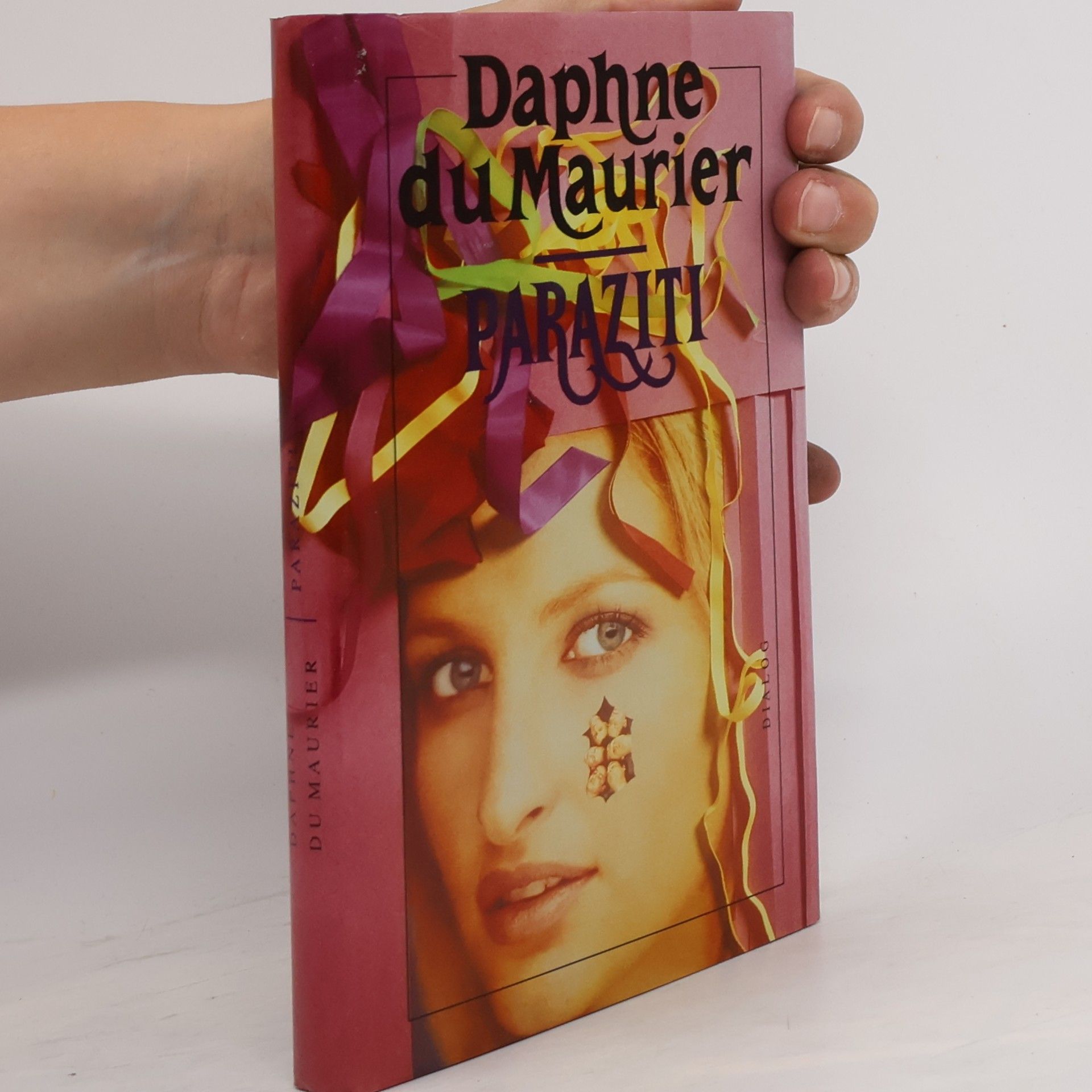 Daphne du Maurier Paraziti