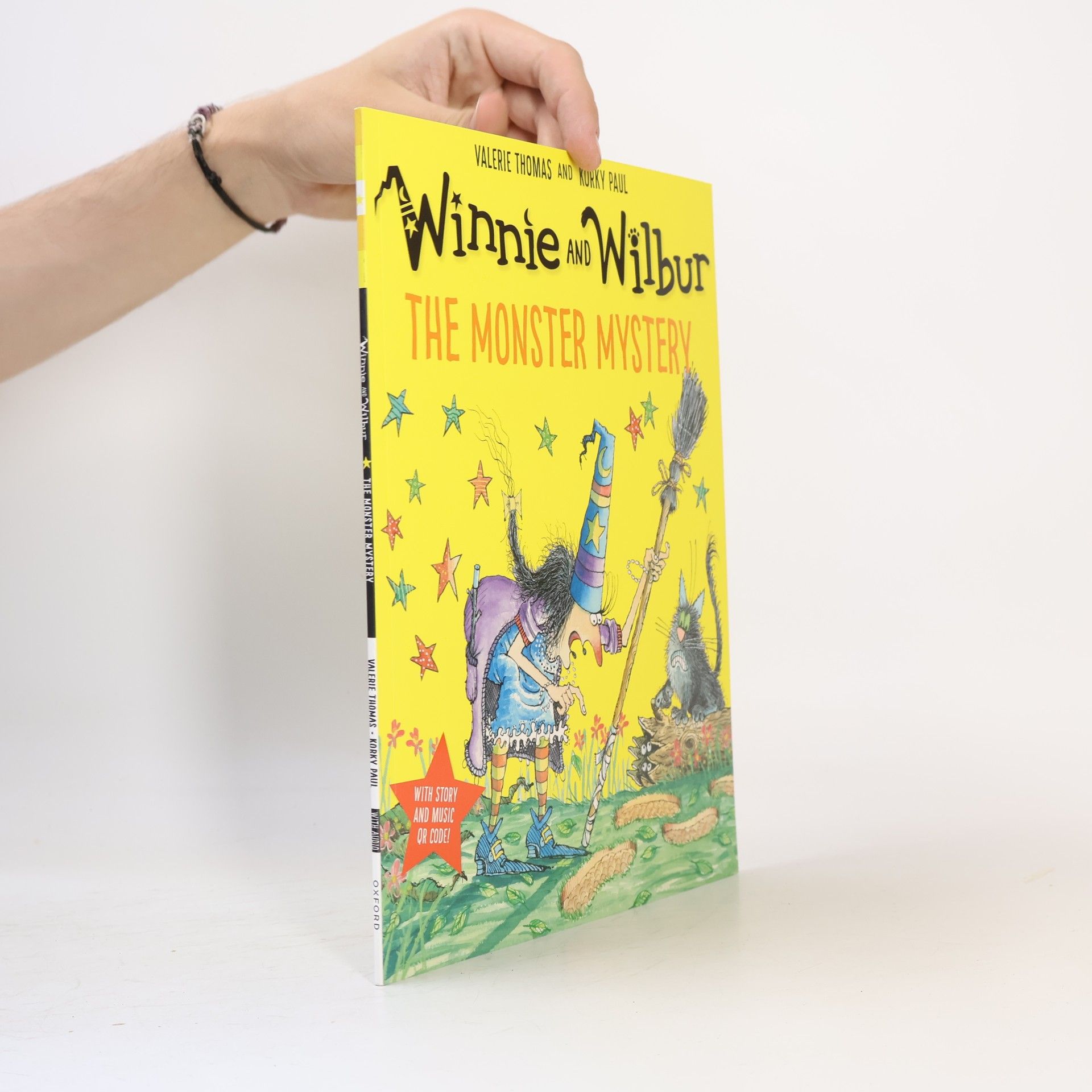Winnie and Wilbur: The Monster Mystery PB