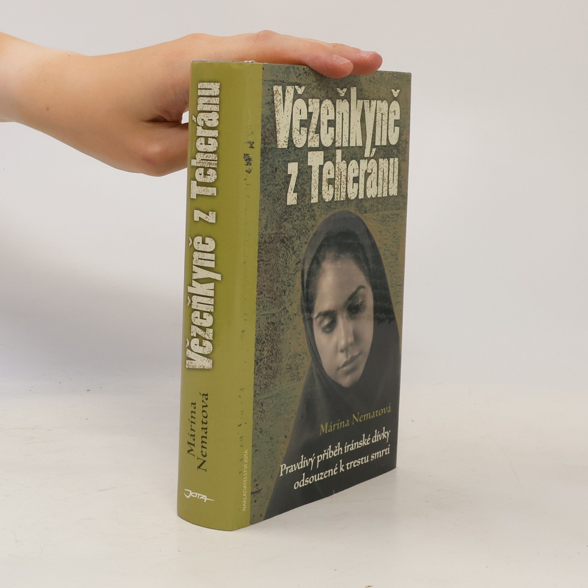Marina Nemat Vězeňkyně z Teheránu