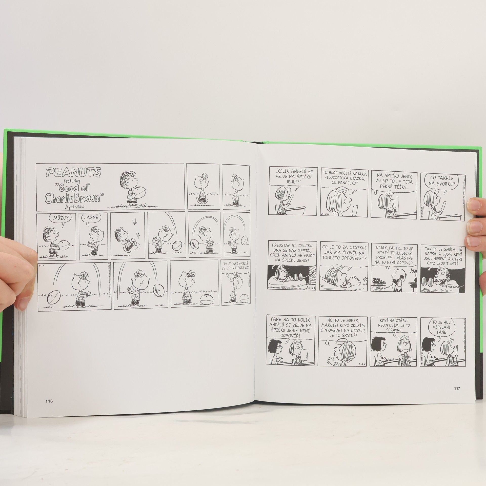 Charles M. Schulz Svět podle Snoopyho. To nejlepší z komiksových stripů Peanuts 1970-1990