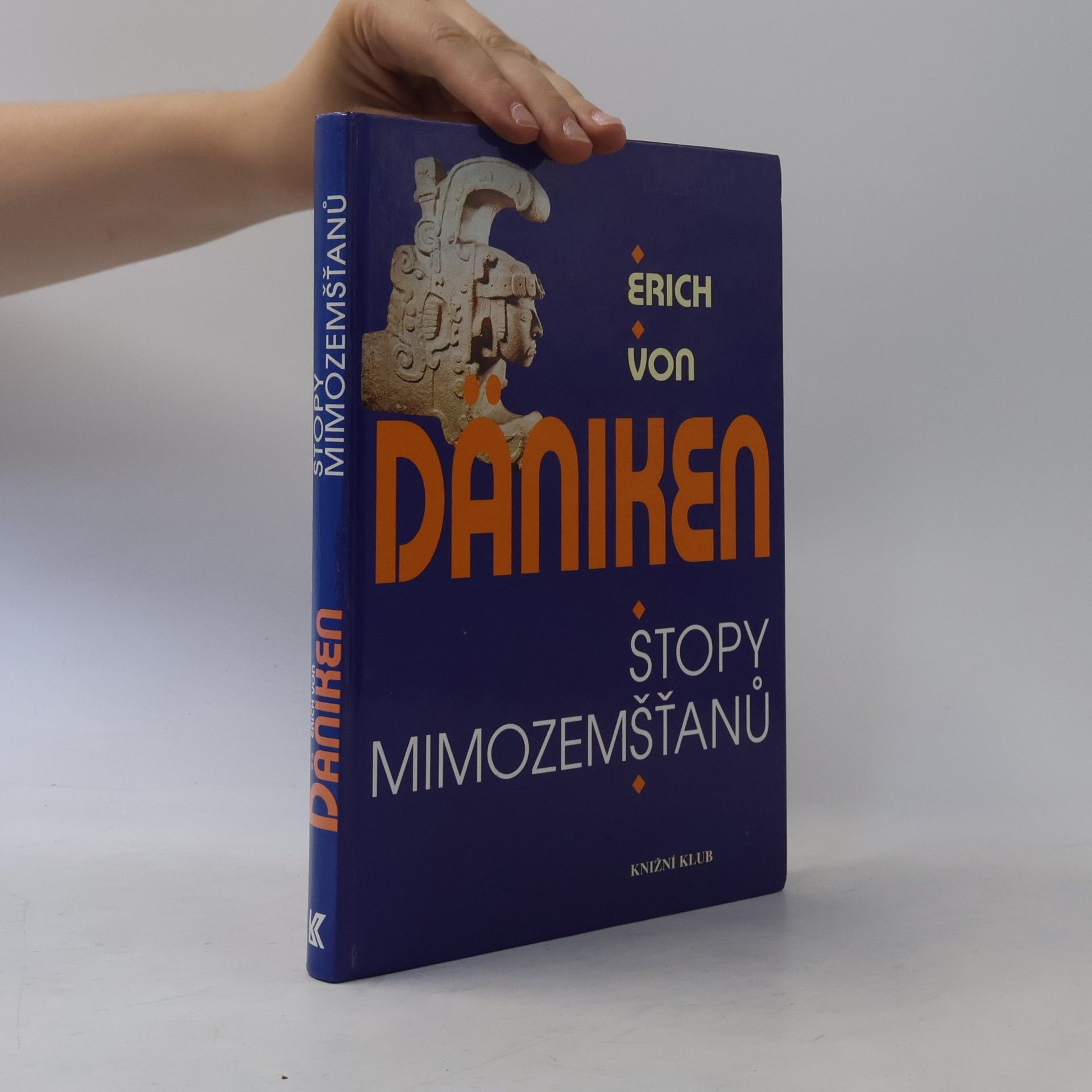 Erich von Däniken Stopy mimozemšťanů