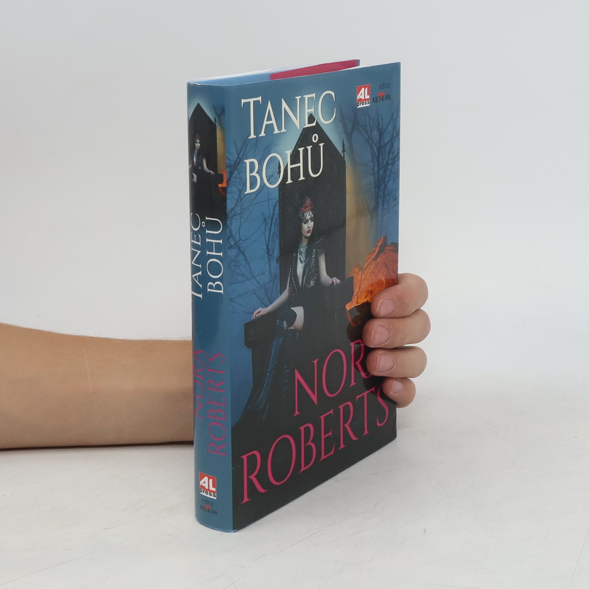 Nora Roberts Tanec bohů