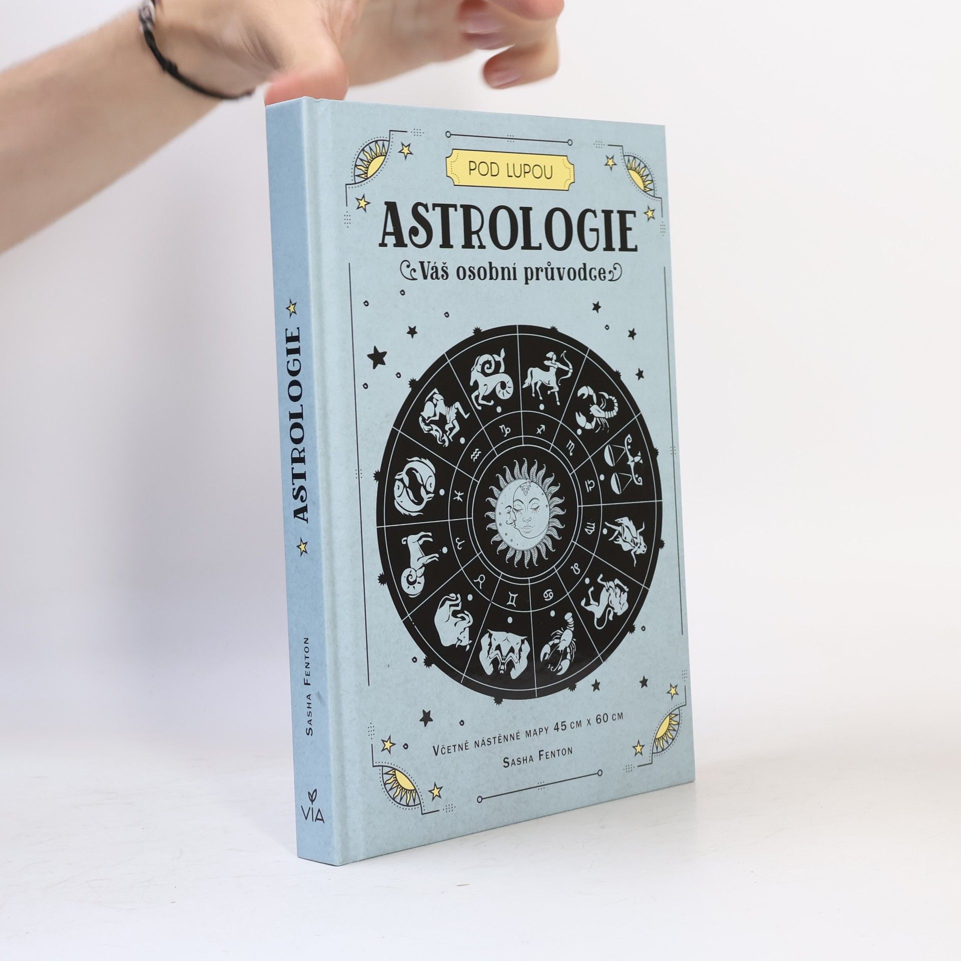 Iva Šindelková Astrologie : váš osobní průvodce