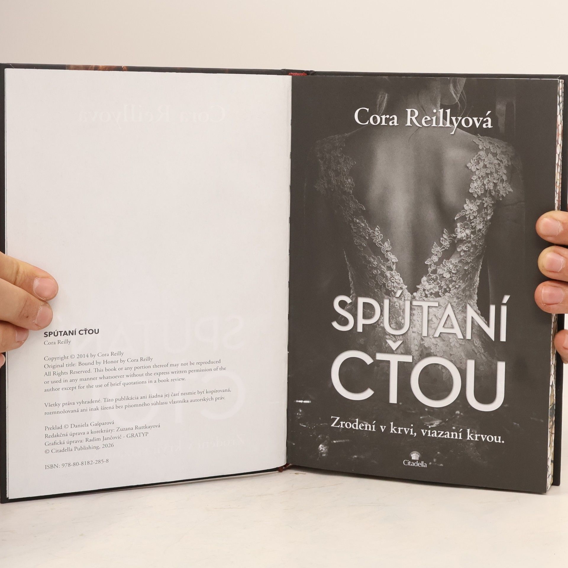 Cora Reilly Spoutáni cťou