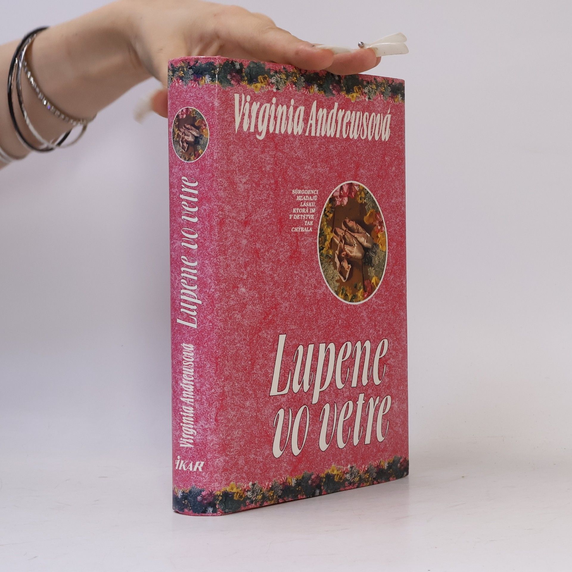 Virginia Cleo Andrews Lupene vo vetre