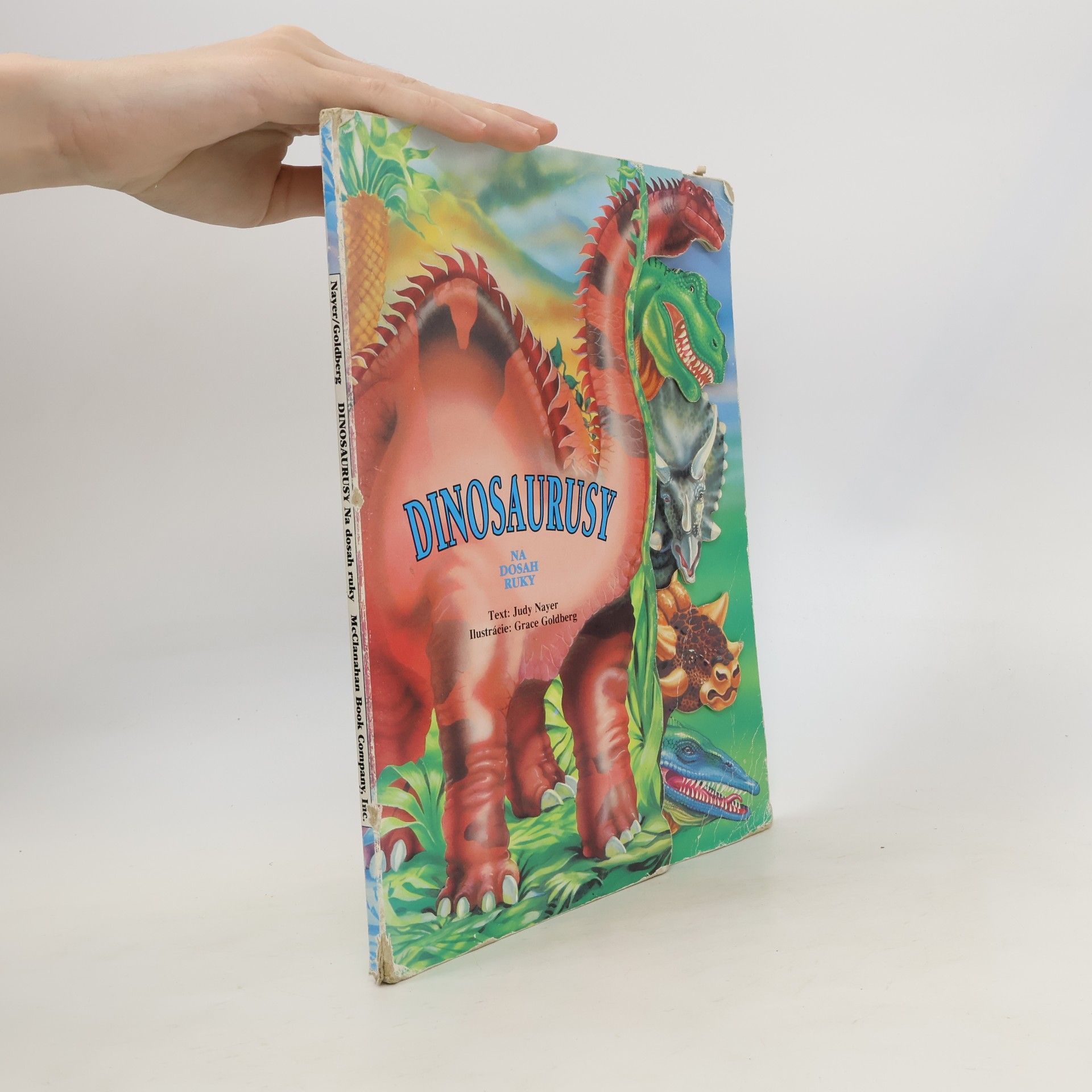 Dinosaurusy na dosah ruky