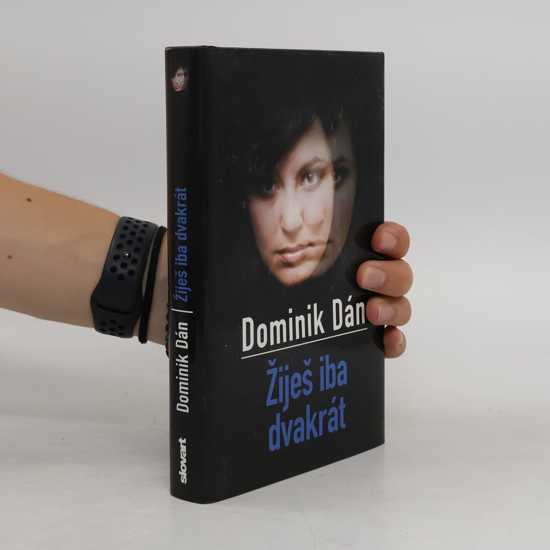 Dominik Dán Žiješ iba dvakrát