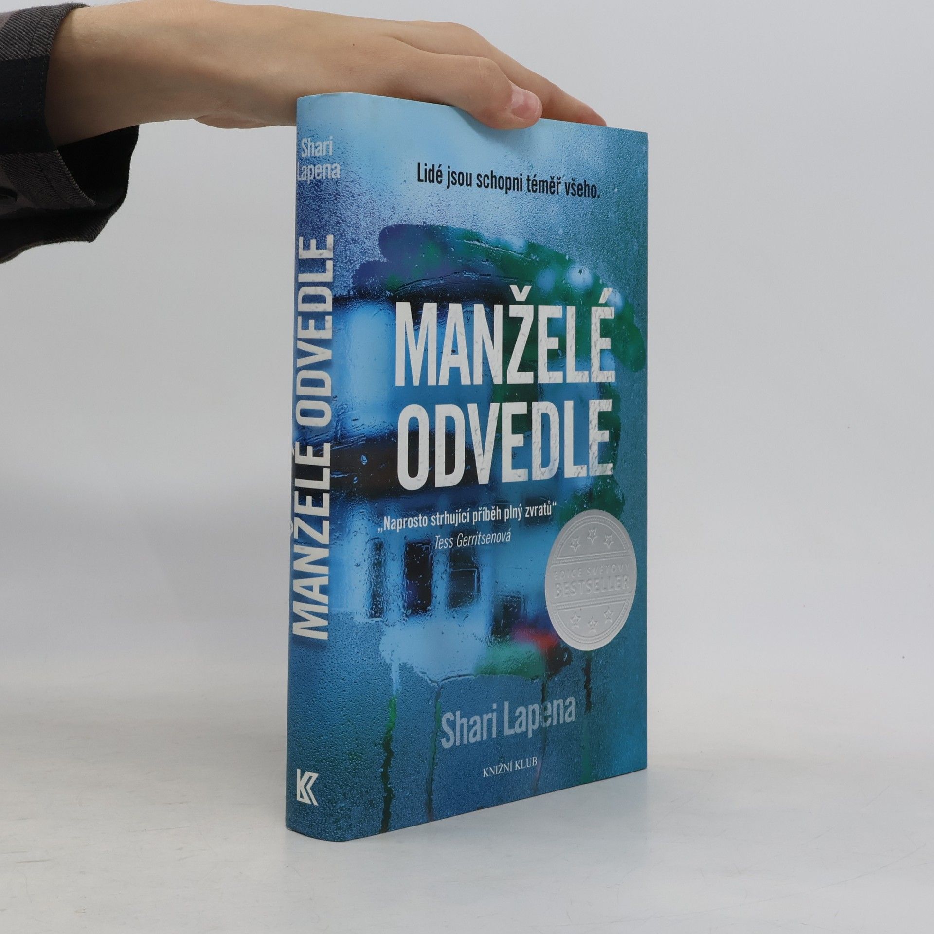 Shari Lapena Manželé odvedle