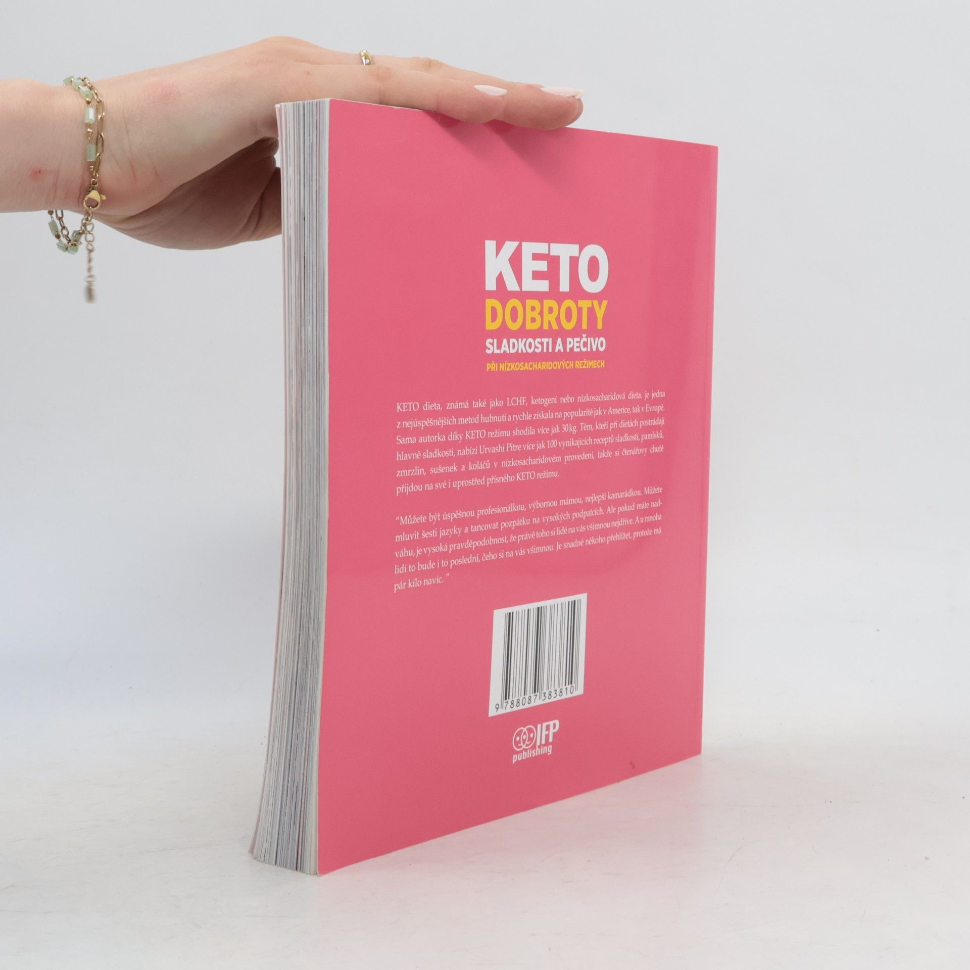 Urvashi Pitre Keto dobroty. Sladkosti a pečivo při nízkosacharidových režimech