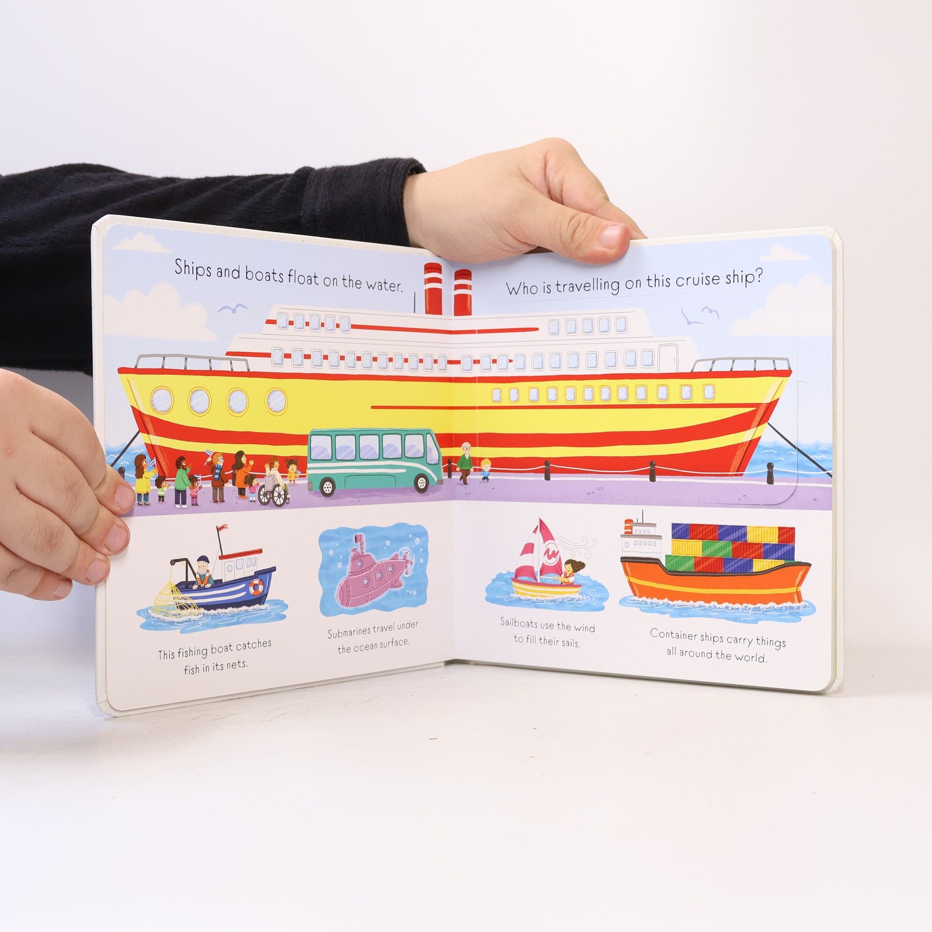 Mandy Archer Find Out About: Things That Go: A Lift-the-Flap Book About Vehicles