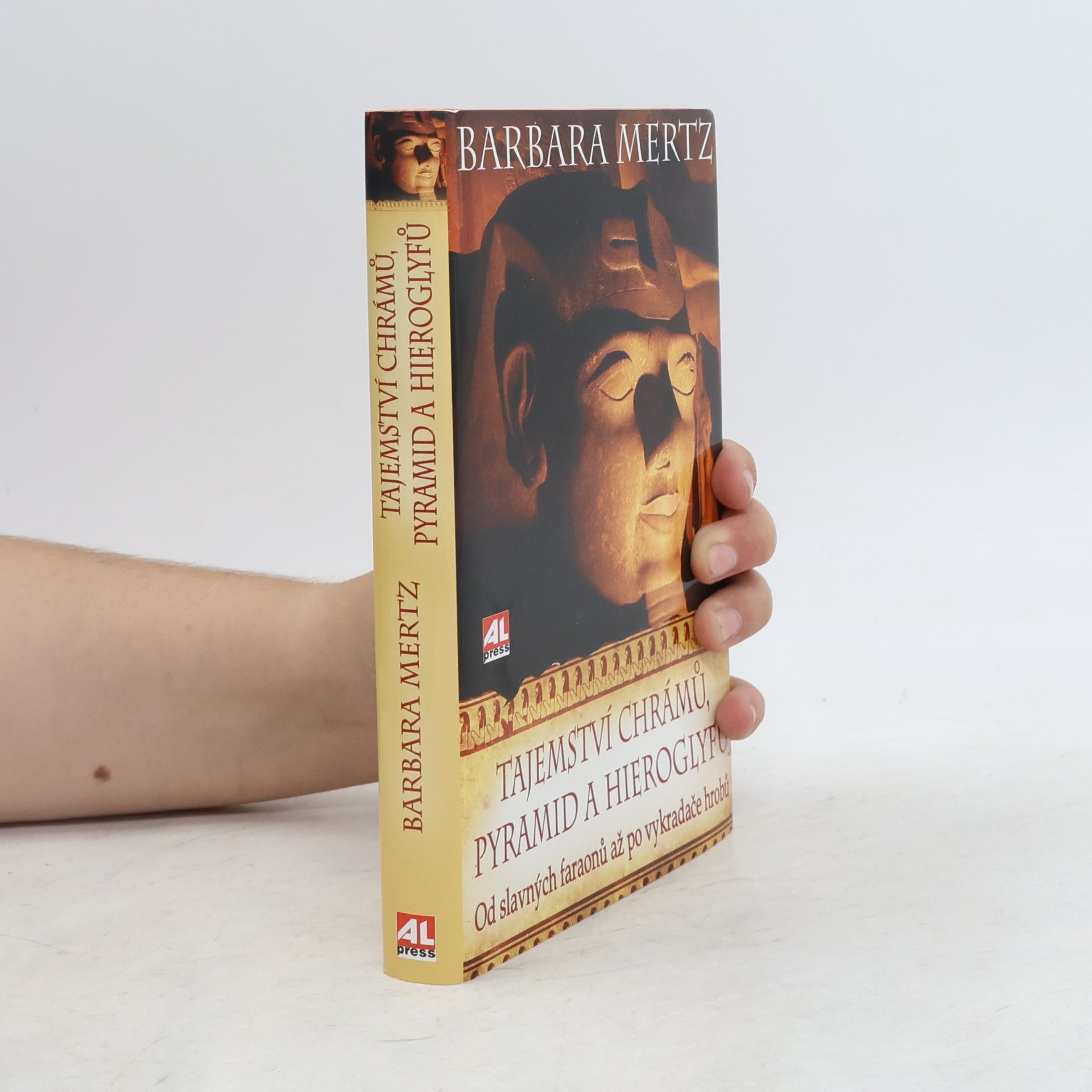 Elizabeth Peters Tajemství chrámů, pyramid a hieroglyfů. Od slavných faraonů až po vykradače hrobů
