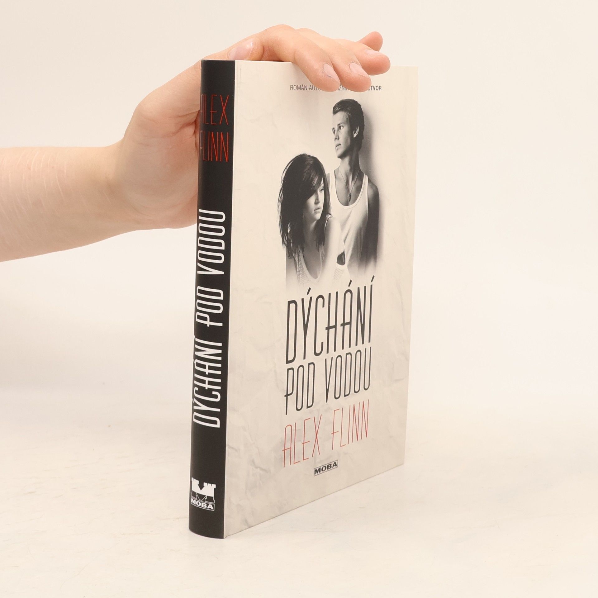 Alex Flinn Dýchání pod vodou