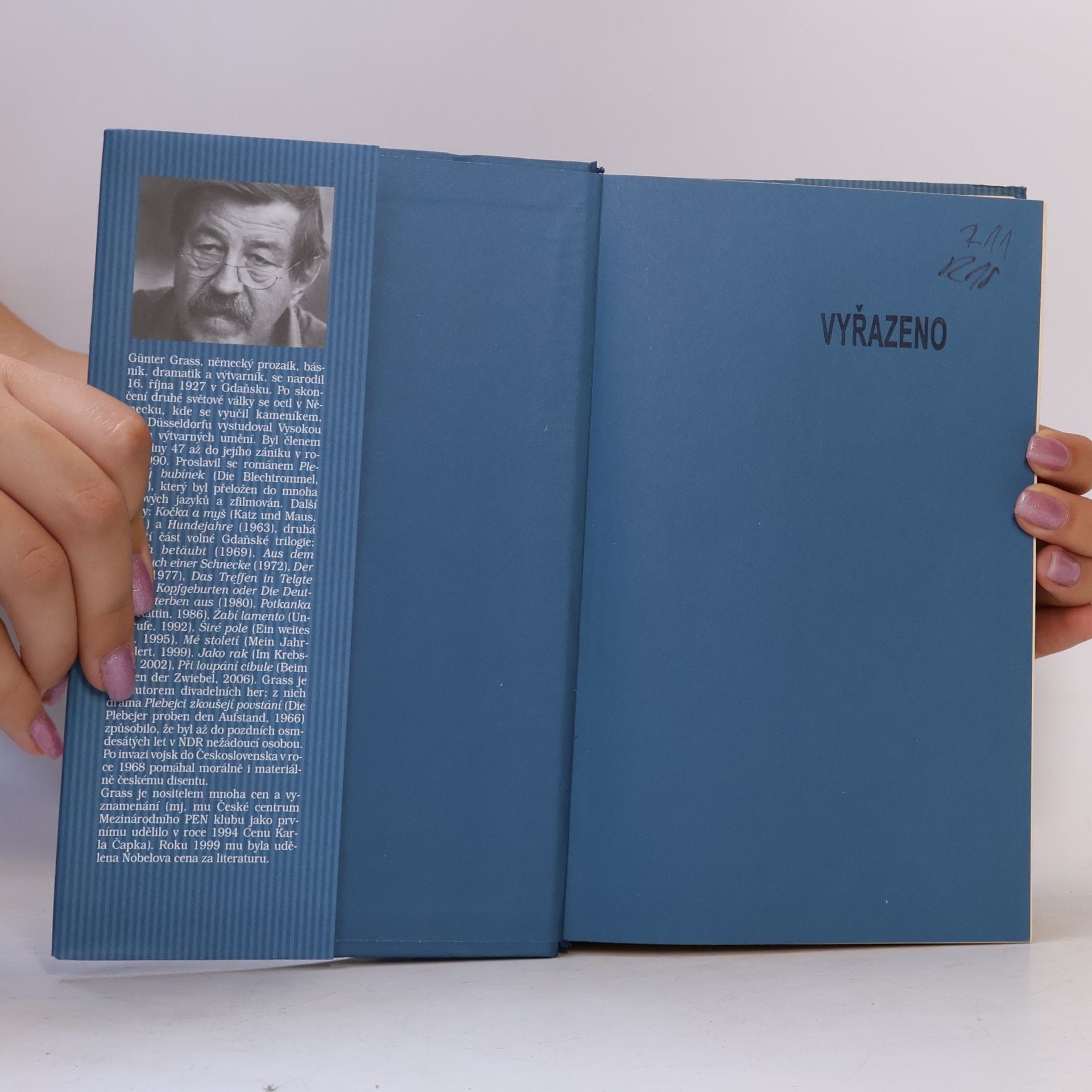 Günter Grass Při loupání cibule