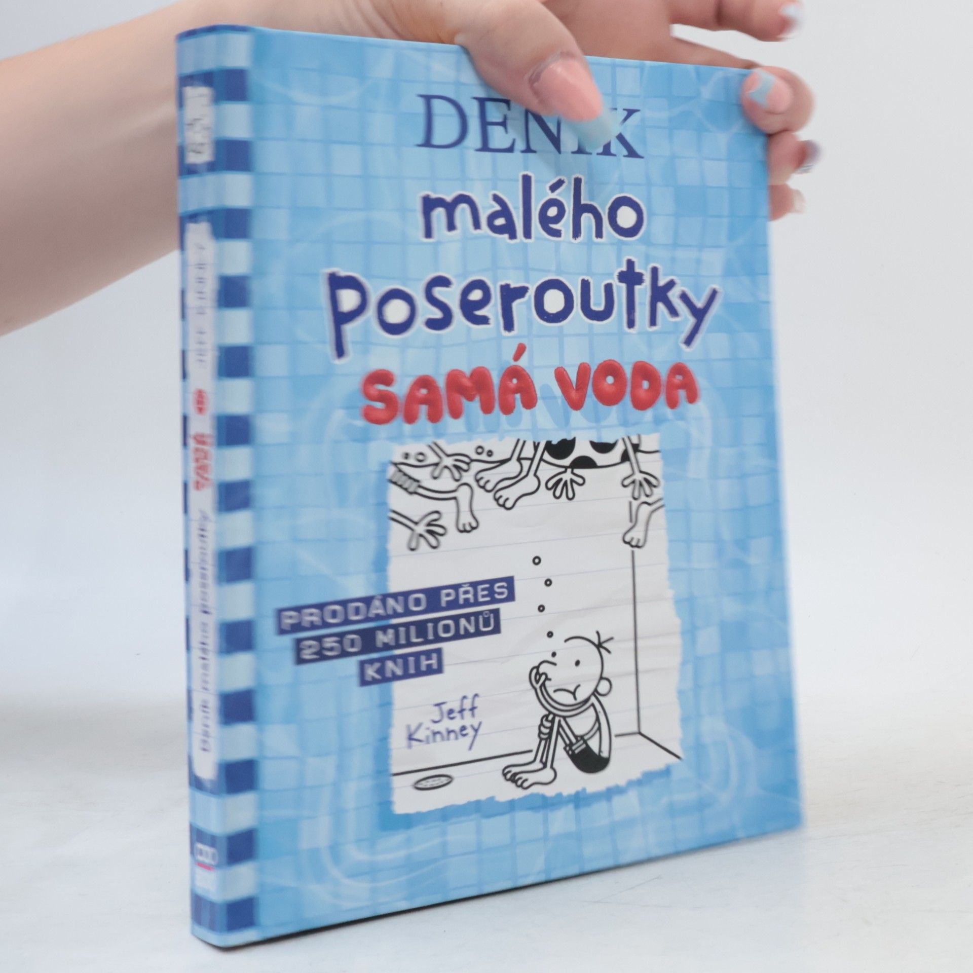 Jeff Kinney Deník malého poseroutky 15. Samá voda