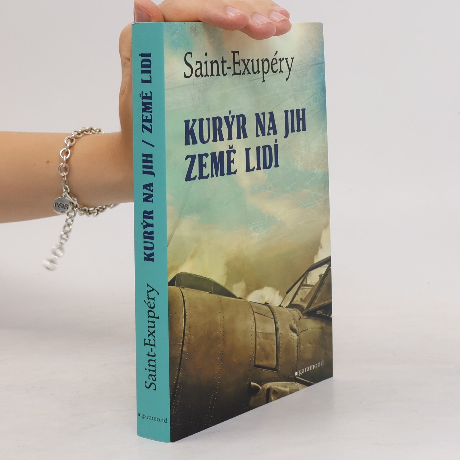 Kurýr na jih / Země lidí