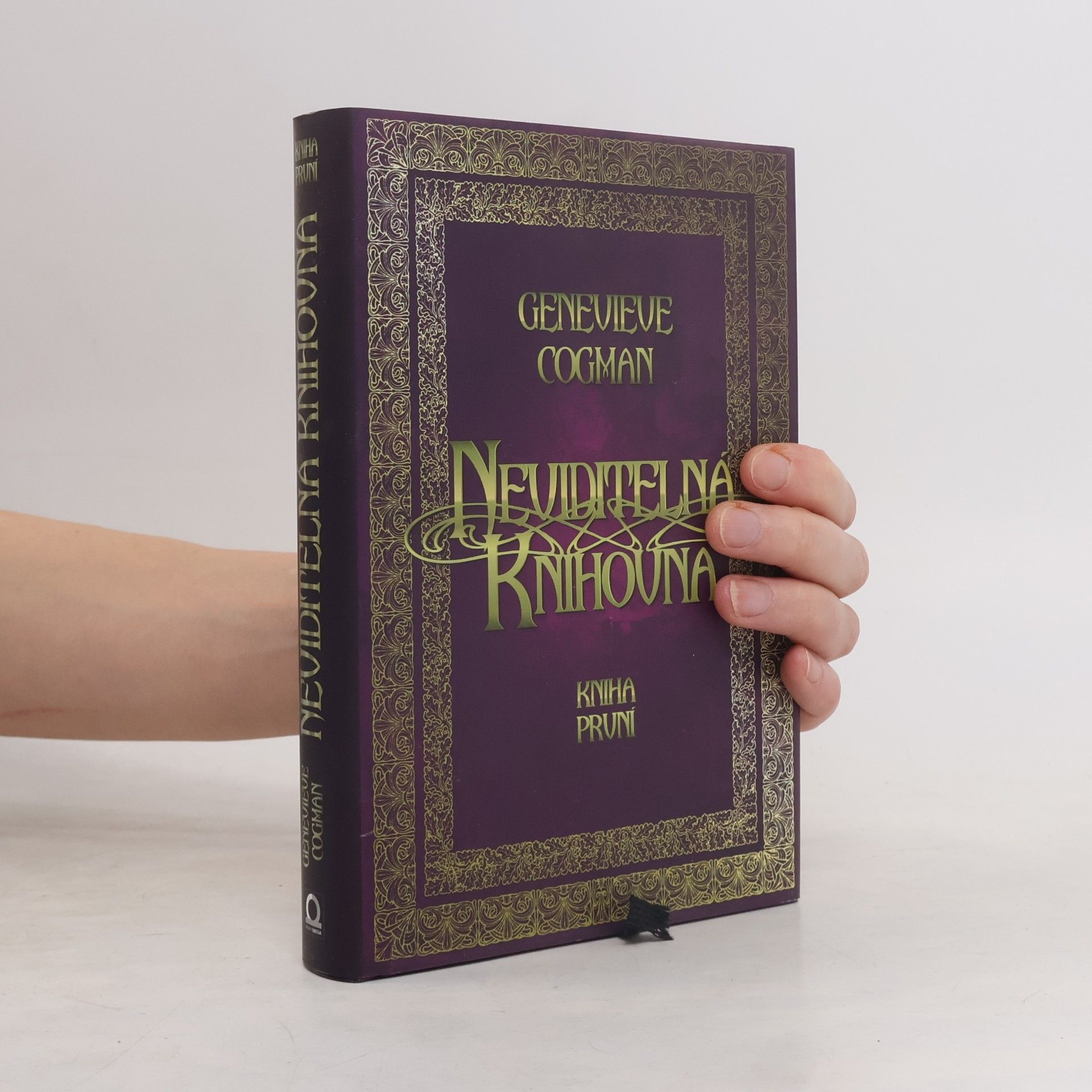 Genevieve Cogman Neviditelná knihovna